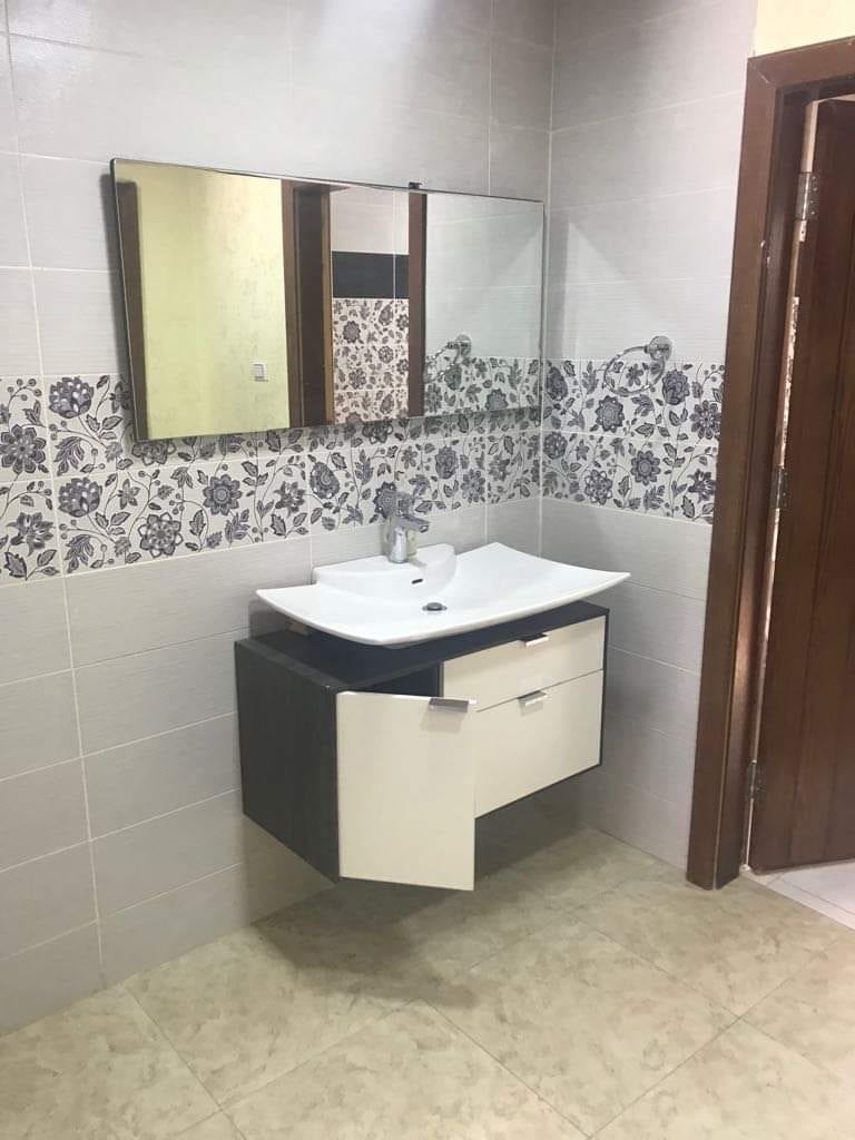 شقة للبيع طابق ثالث بالإضافة إلى روف كبير
لا تنسَ أنك شاهدت هذا الإعلان في عنكبوت
شقة للبيع ف...