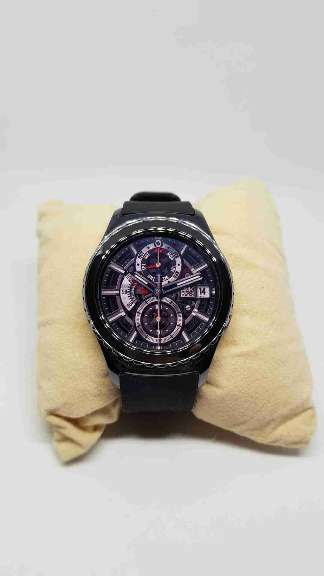 GEAR S2 CLASSIC IN EXCELLENT CONDITION
لا تنسَ أنك شاهدت هذا الإعلان في عنكبوت
GEAR S2 CLASSI...