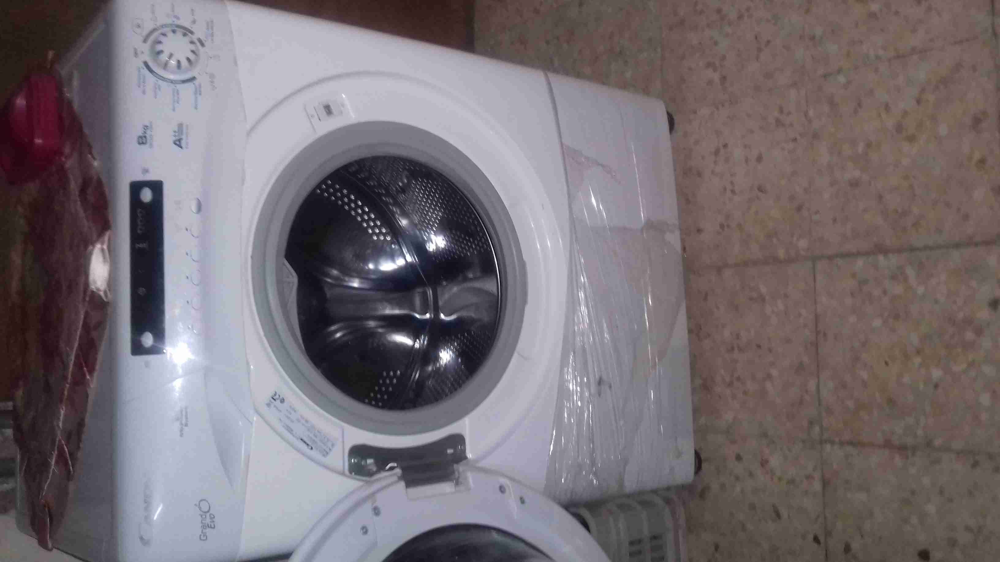 جبل النصر
لا تنسَ أنك شاهدت هذا الإعلان في عنكبوت
غسلاه شارب اجديده(8 )كلو...