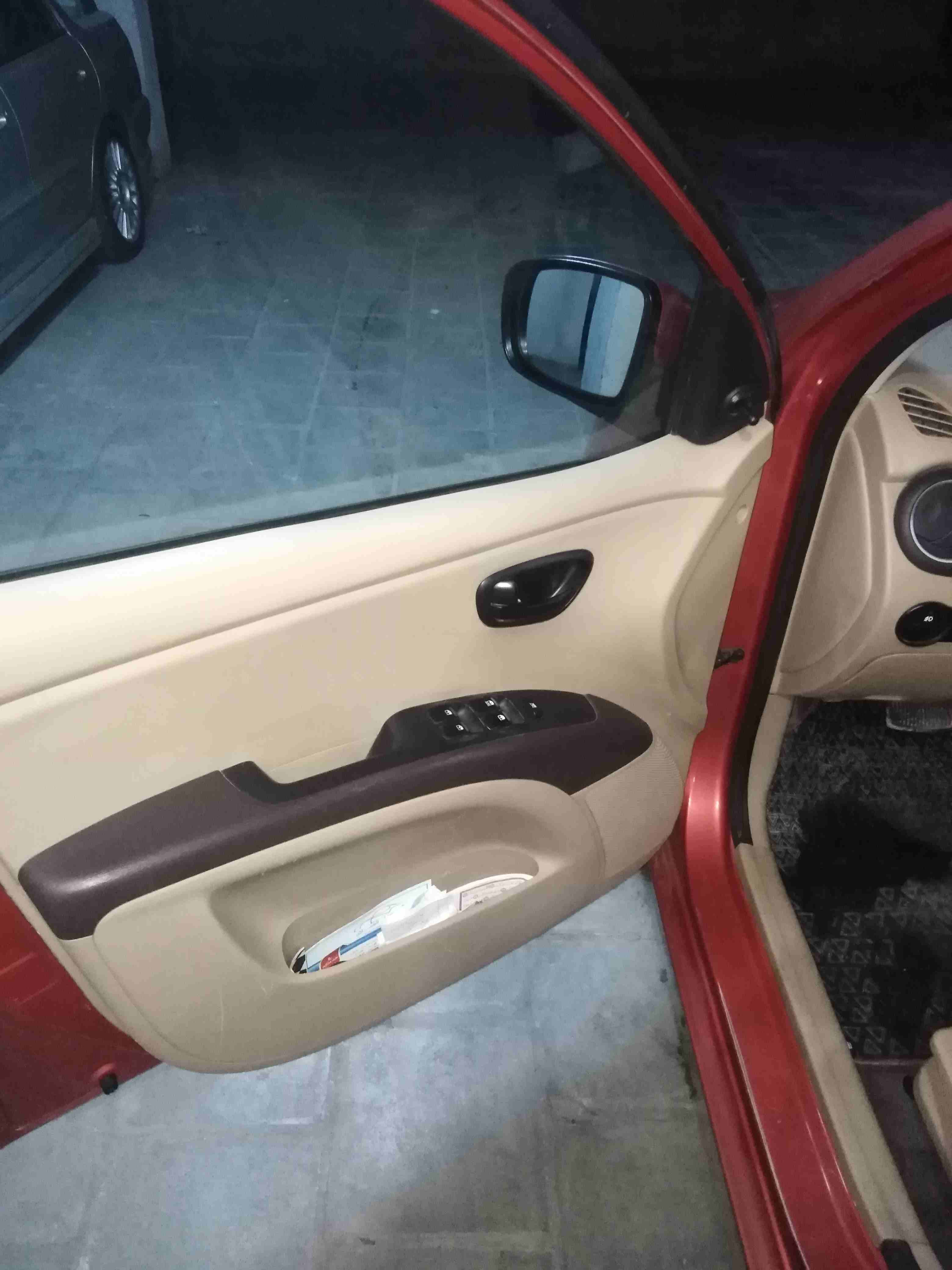 هونداي i10 اتوماتيك
لا تنسَ أنك شاهدت هذا الإعلان في عنكبوت
هونداي i10 موديل 2009 فل جير اتوماتيك...