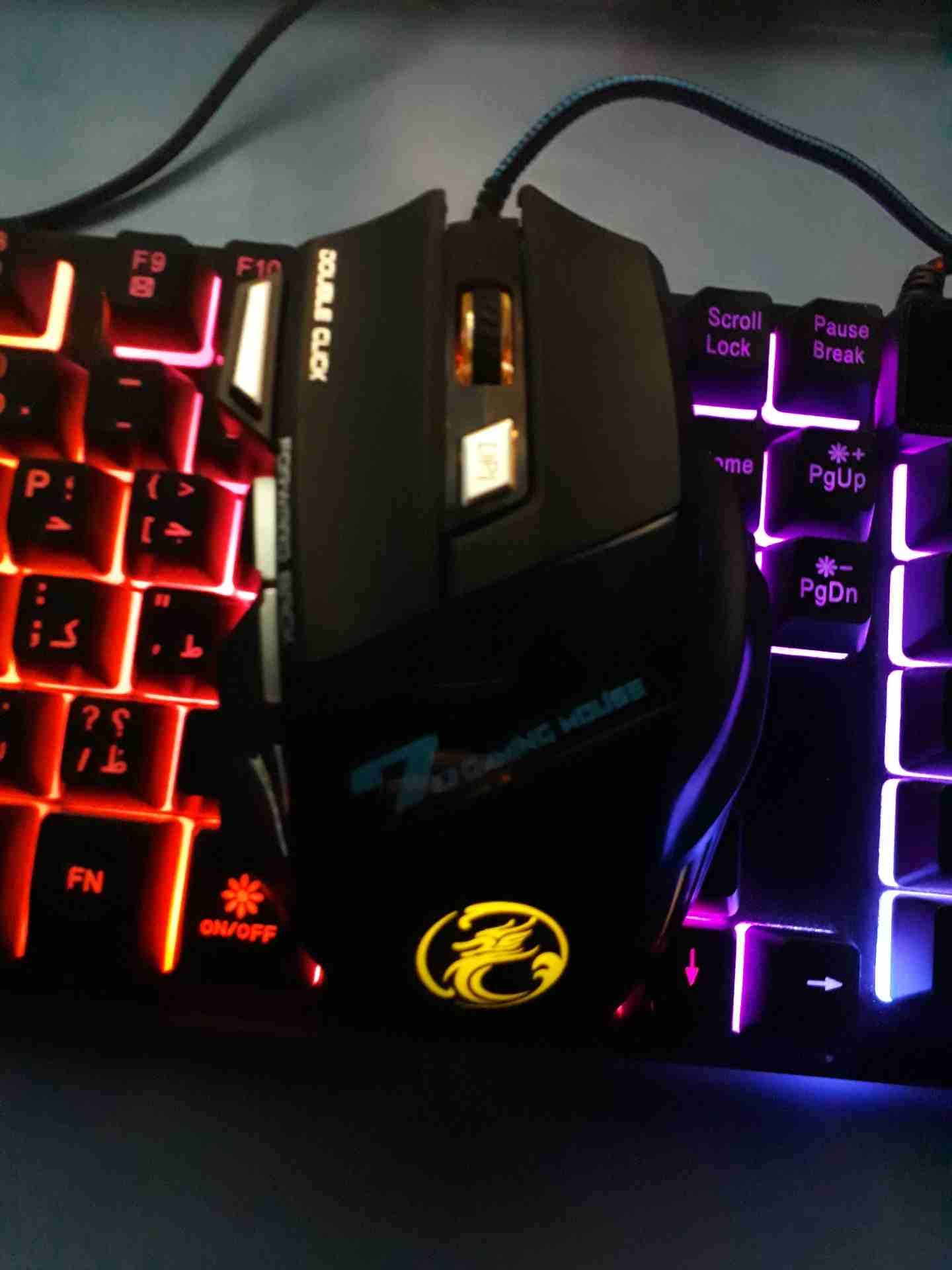 ماوس و كيبورد جيمنج gaming mouse and keyboared
لا تنسَ أنك شاهدت هذا الإعلان في عنكبوت
الكيبورد ج...