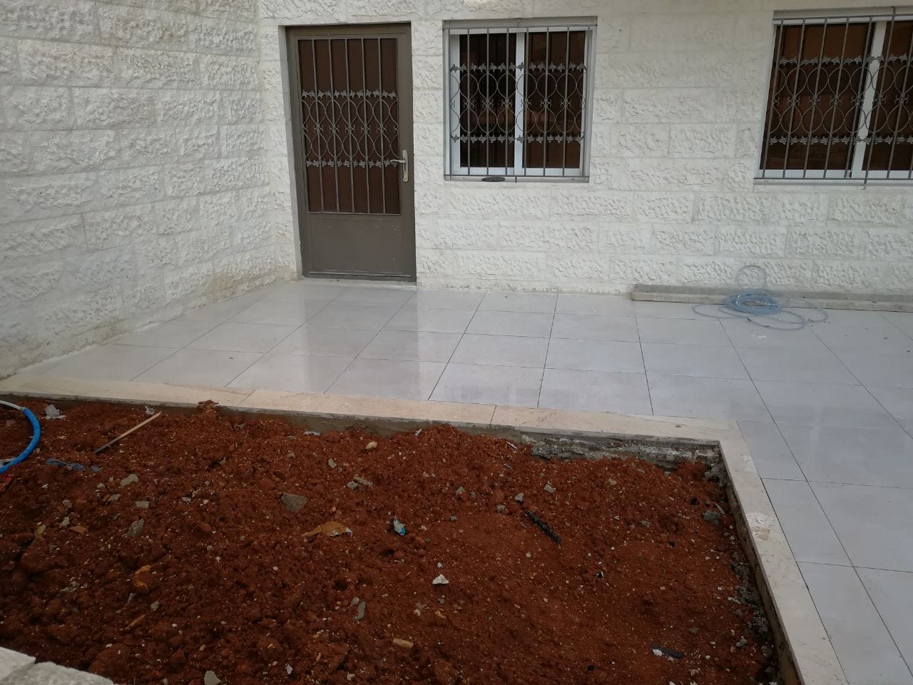 شقة فاخرة اقساط في الجبيهة((طلوع الجاذبية))) ومن المالك مباشرة
لا تنسَ أنك شاهدت هذا الإعلان في عنكبوت...