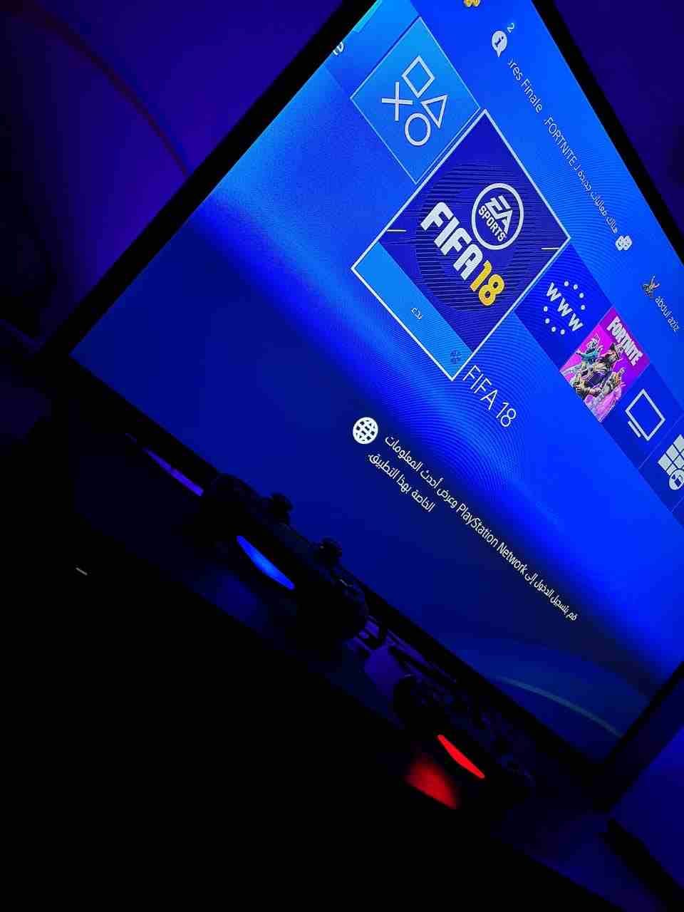 ps4 500giga slim
لا تنسَ أنك شاهدت هذا الإعلان في عنكبوت
- استخدام جدا نظيف (موضح بالصور)
- يدتين...