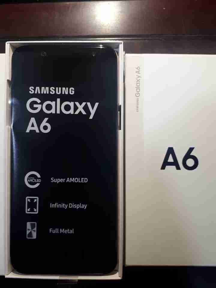 سامسونج (A6 (2018
لا تنسَ أنك شاهدت هذا الإعلان في عنكبوت
جهاز Galaxy A6 2018 مواصفات ممتازة...