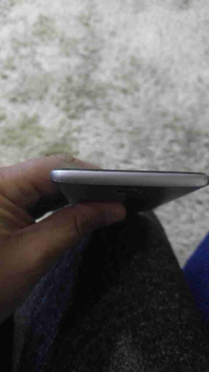 هاتف oneplus 3t
لا تنسَ أنك شاهدت هذا الإعلان في عنكبوت
اللون رمادي
الشاشة 5.5انش سوبر امولد
الرا...