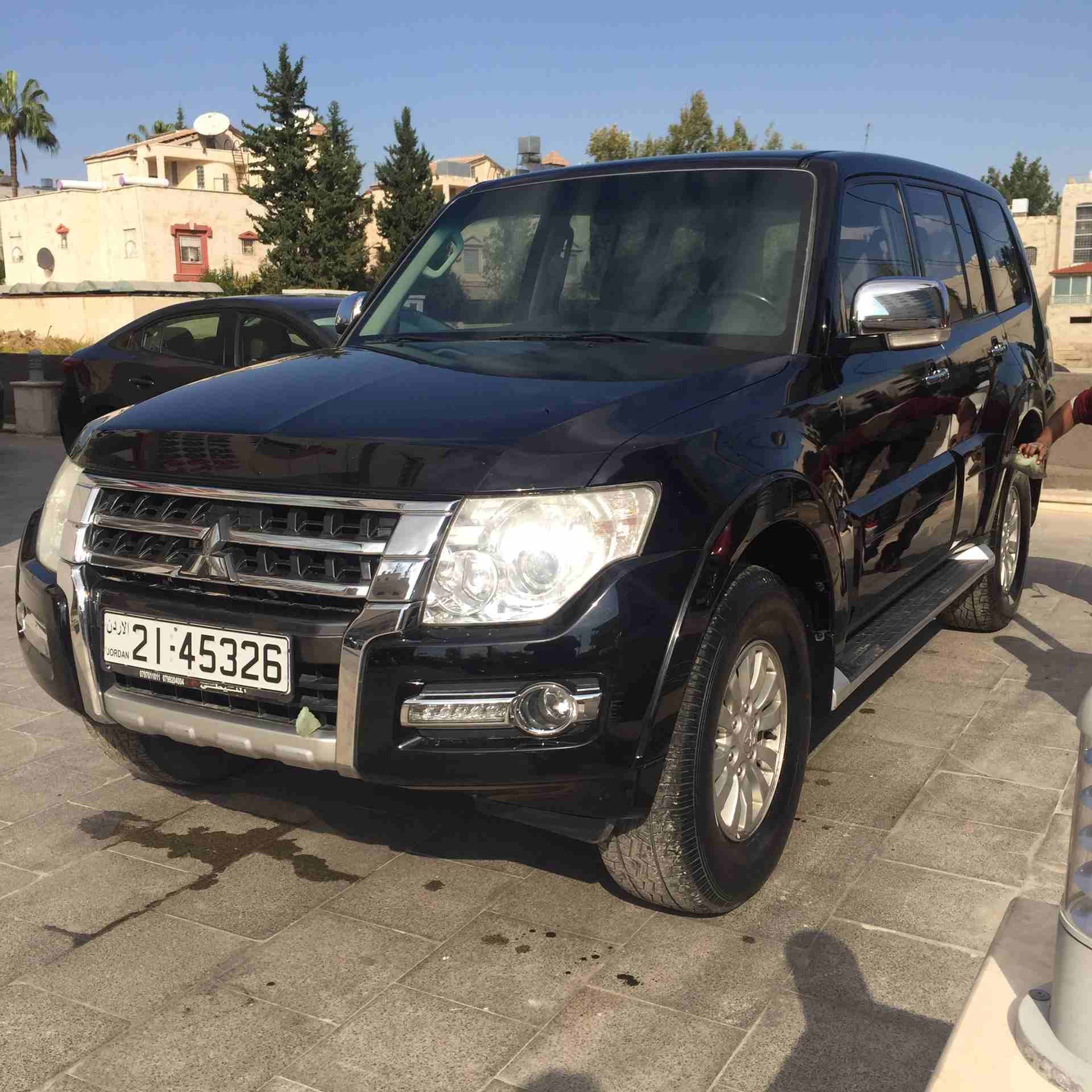 باجيرو للبيع أو البدل
لا تنسَ أنك شاهدت هذا الإعلان في عنكبوت
متسوبيشي باجيرو
موديل 2015
لون اسود...
