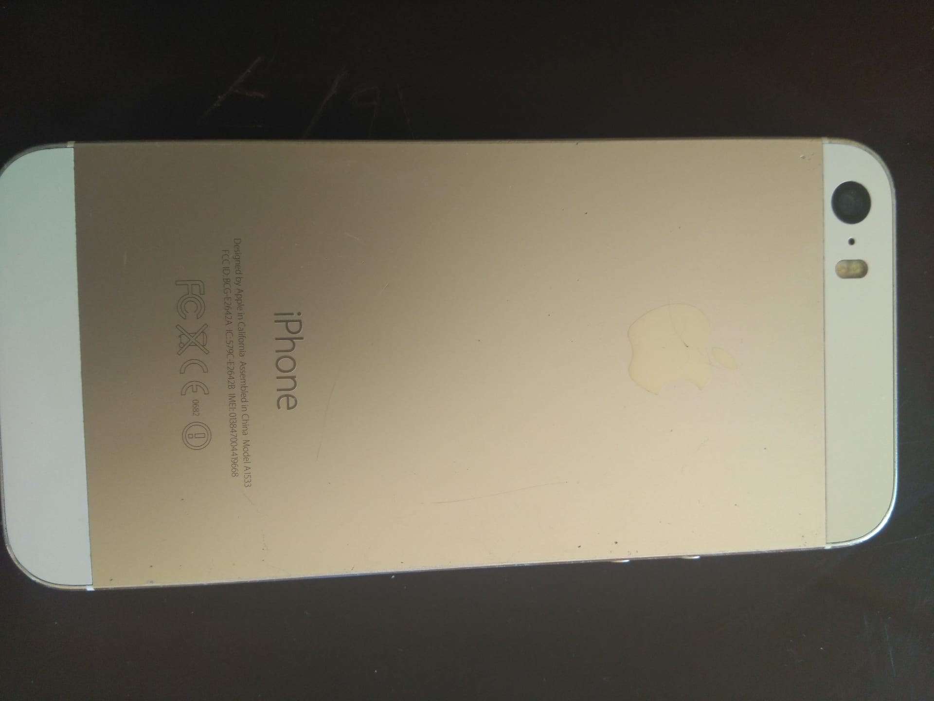 ايفون 5s
لا تنسَ أنك شاهدت هذا الإعلان في عنكبوت
الجهاز لون ذهبي
بدو بورد وبطاريه
والشاشه م...