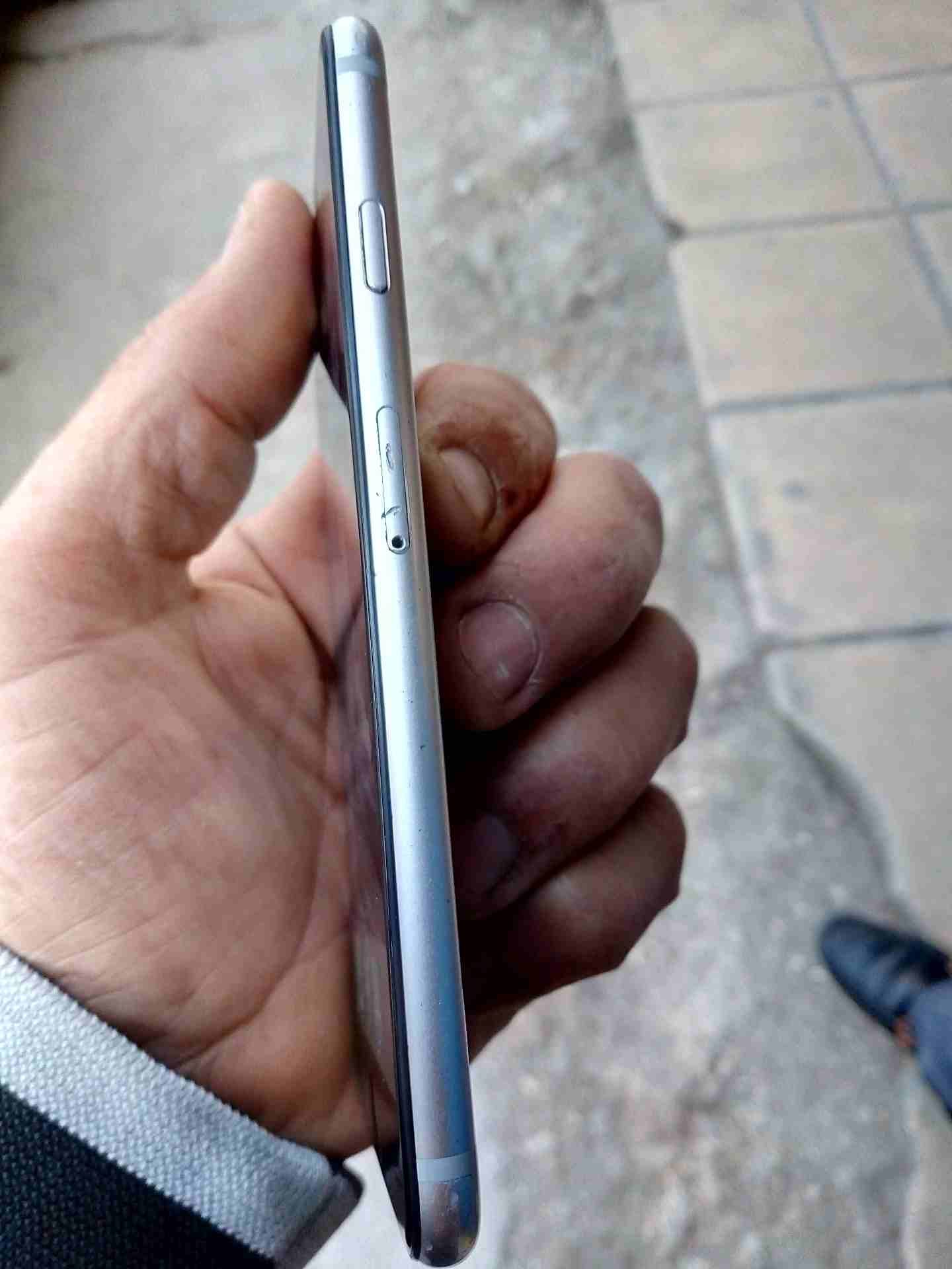 تلفون ايفون
لا تنسَ أنك شاهدت هذا الإعلان في عنكبوت
اربد شارع الرشيد...