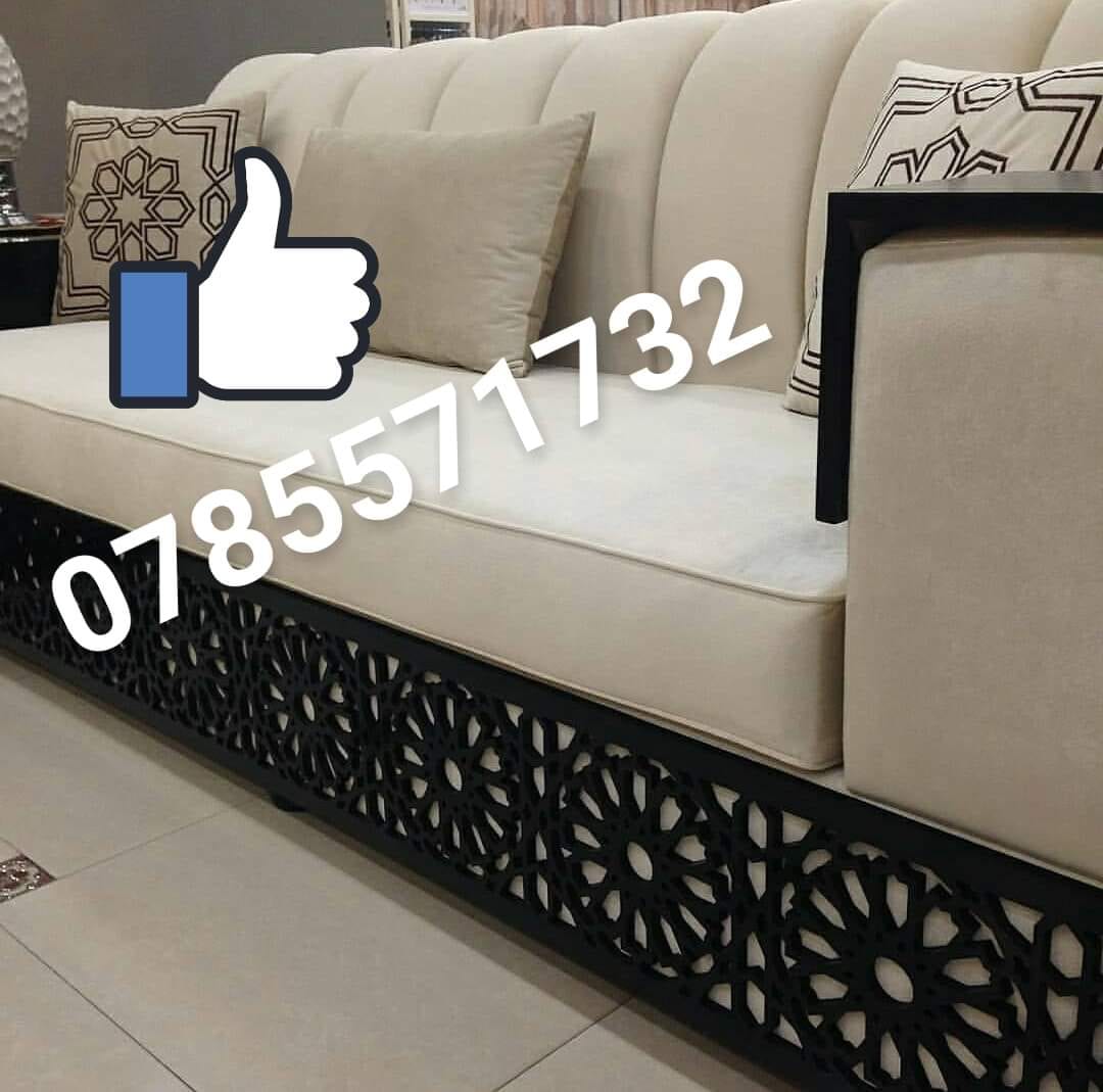 غرف نوم ومجالس
لا تنسَ أنك شاهدت هذا الإعلان في عنكبوت
عرووووووووض على غرف النوم البيع بسعر...
