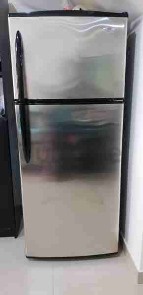 للبيع ثلاجه نوع MAYTAG سعة 630 لتر وارد من دبي
لا تنسَ أنك شاهدت هذا الإعلان في عنكبوت
للبيع ثلاج...