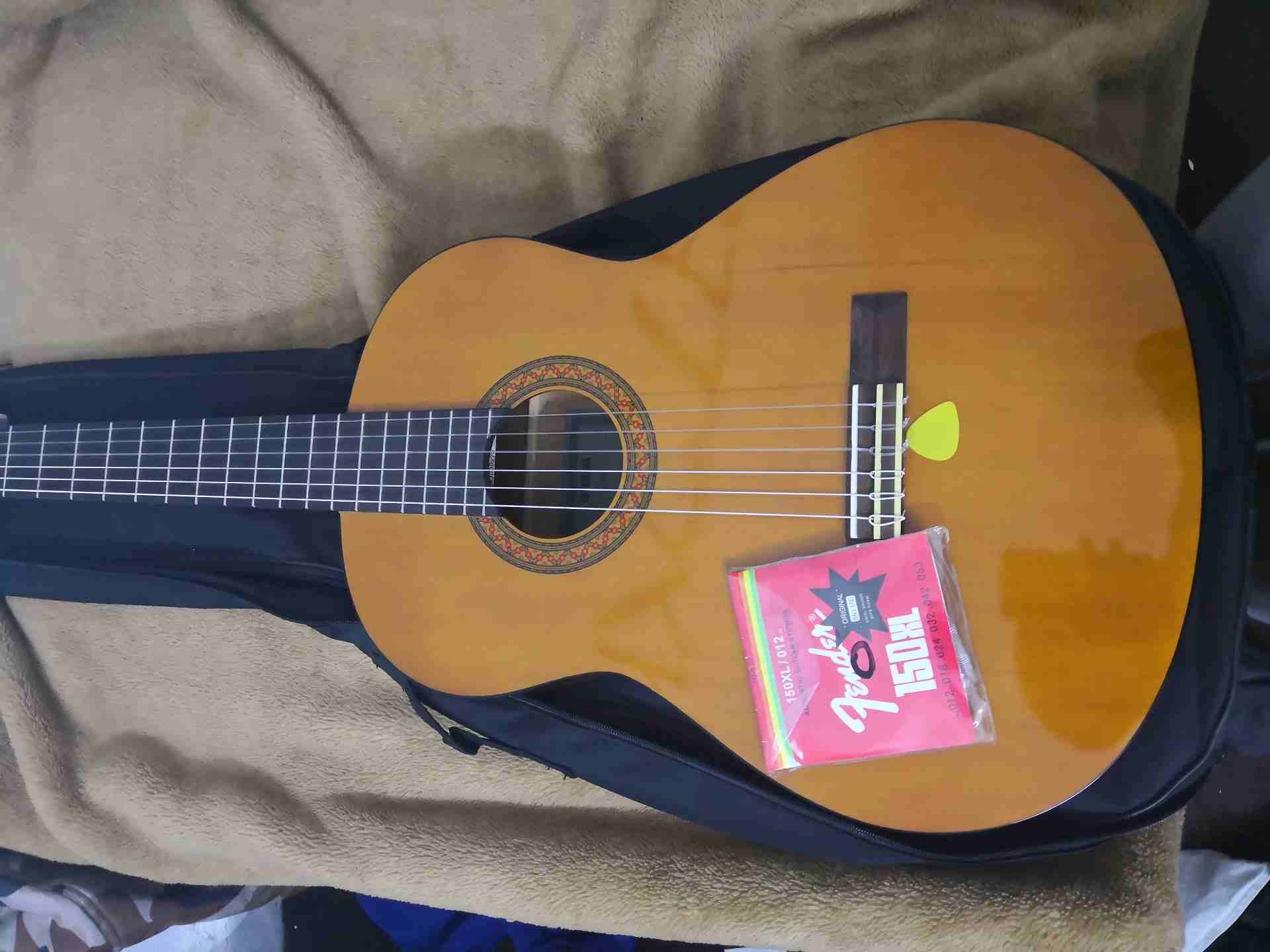 yamaha c40 guitar
لا تنسَ أنك شاهدت هذا الإعلان في عنكبوت
Barely used
Factory strings still on
Ne...