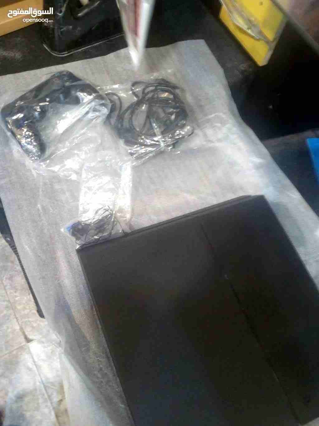 جهاز بلاستيشن 4 بحالة الجديد ps4
لا تنسَ أنك شاهدت هذا الإعلان في عنكبوت
الجهاز بحالة الجديد معو...