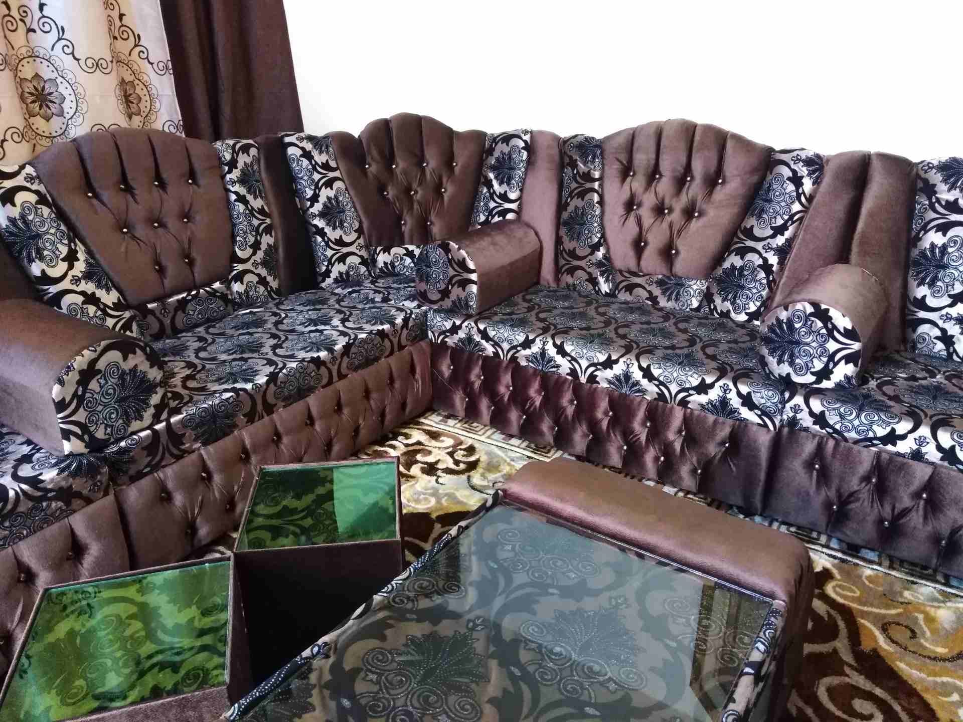 مجلس تفصيل 18 مقعد
لا تنسَ أنك شاهدت هذا الإعلان في عنكبوت
بحال وكاله...