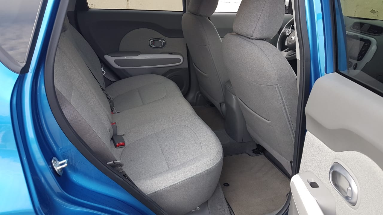 KIA SOUL EV 2015 كيا سول بلس كلين
لا تنسَ أنك شاهدت هذا الإعلان في عنكبوت
كيا سول 2015...