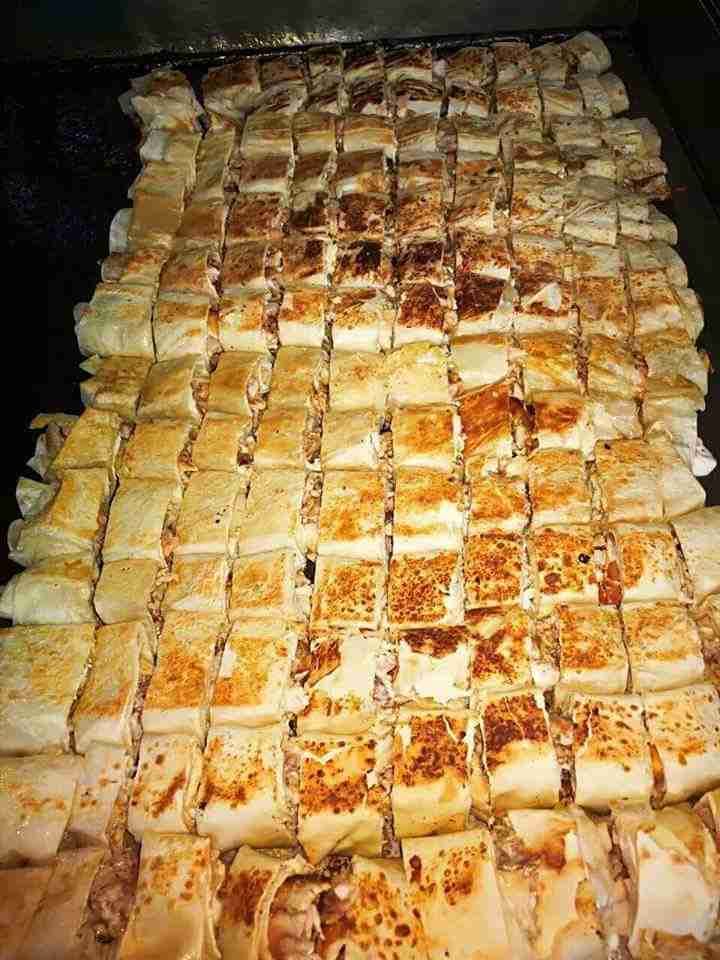 مطلوب للعمل فورا
لا تنسَ أنك شاهدت هذا الإعلان في عنكبوت
السلام عليكم مطلوب لمطعم شاورما وبر...
