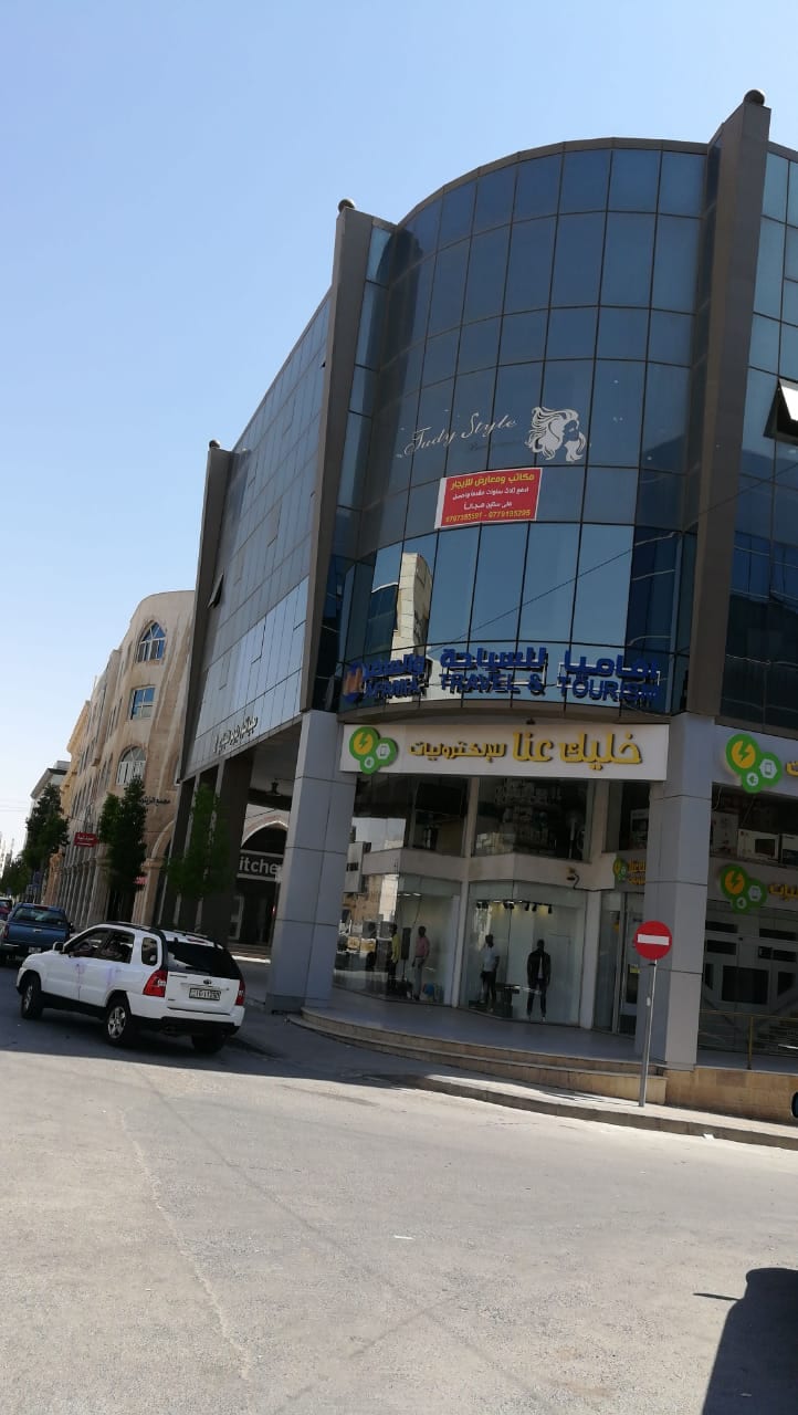 مكاتب ومعارض للايجار
لا تنسَ أنك شاهدت هذا الإعلان في عنكبوت
مكاتب ومعارض بمساحات مختلفه للاي...
