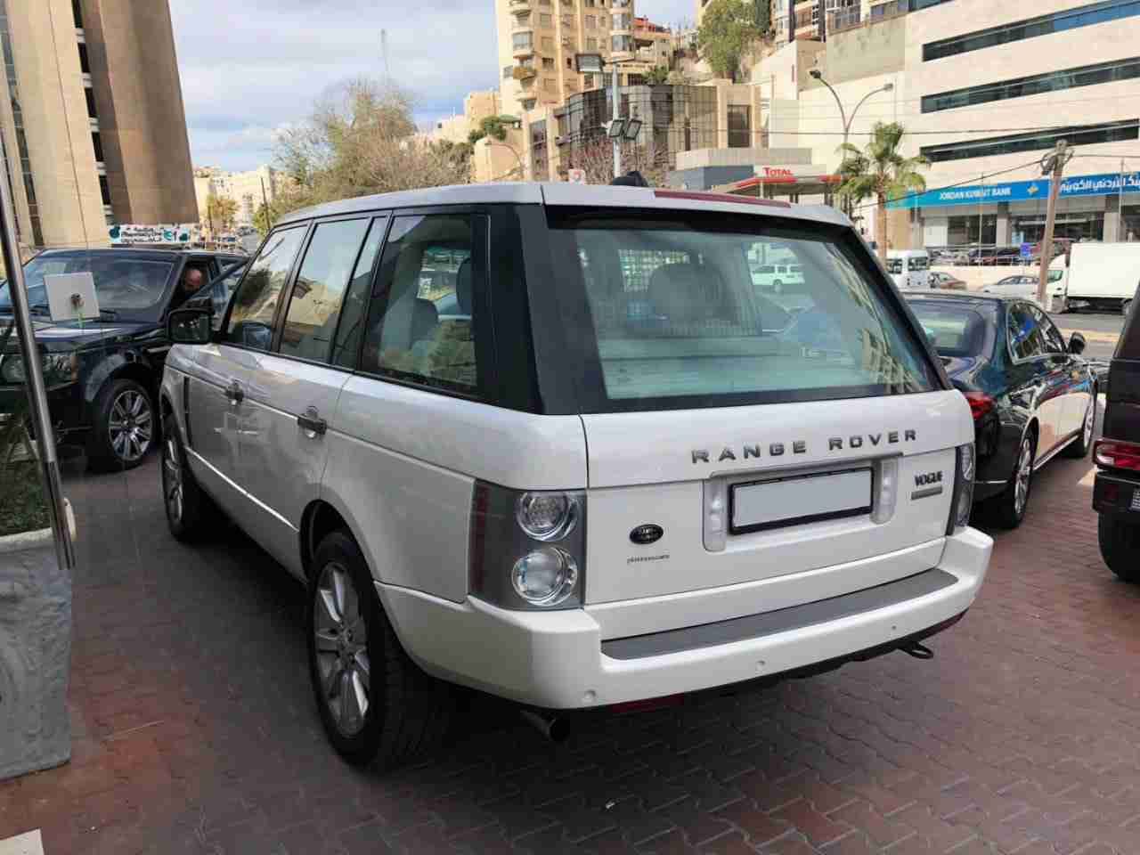 رنج روفر فوك سوبرتشارج بحالة الوكاله موديل 2008
لا تنسَ أنك شاهدت هذا الإعلان في عنكبوت
فحص ك...