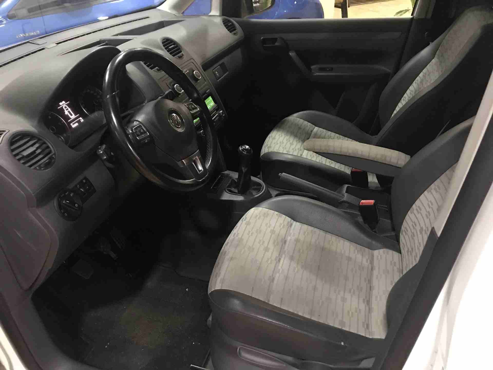 فولكس فاغن كادي CADDY 2015 فولكس كادي
لا تنسَ أنك شاهدت هذا الإعلان في عنكبوت
فولكس فاغن كاد...