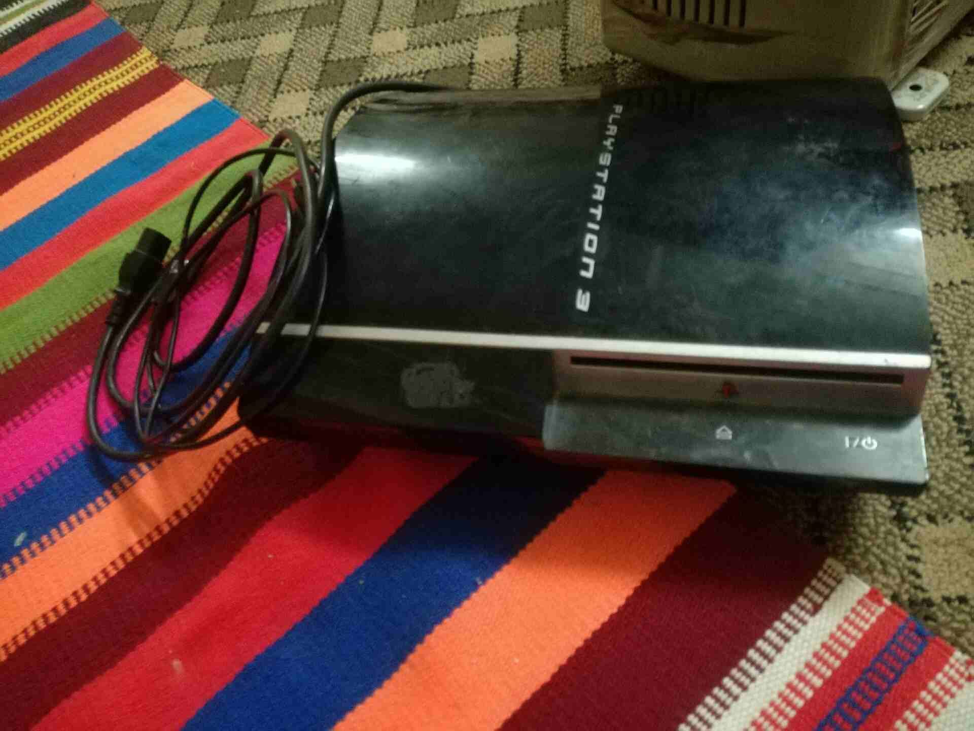 بلاشتيشن 3 مهكر
لا تنسَ أنك شاهدت هذا الإعلان في عنكبوت
صامل رن
البلاستيشن مهكر
مو معدل اتعديل يخ...