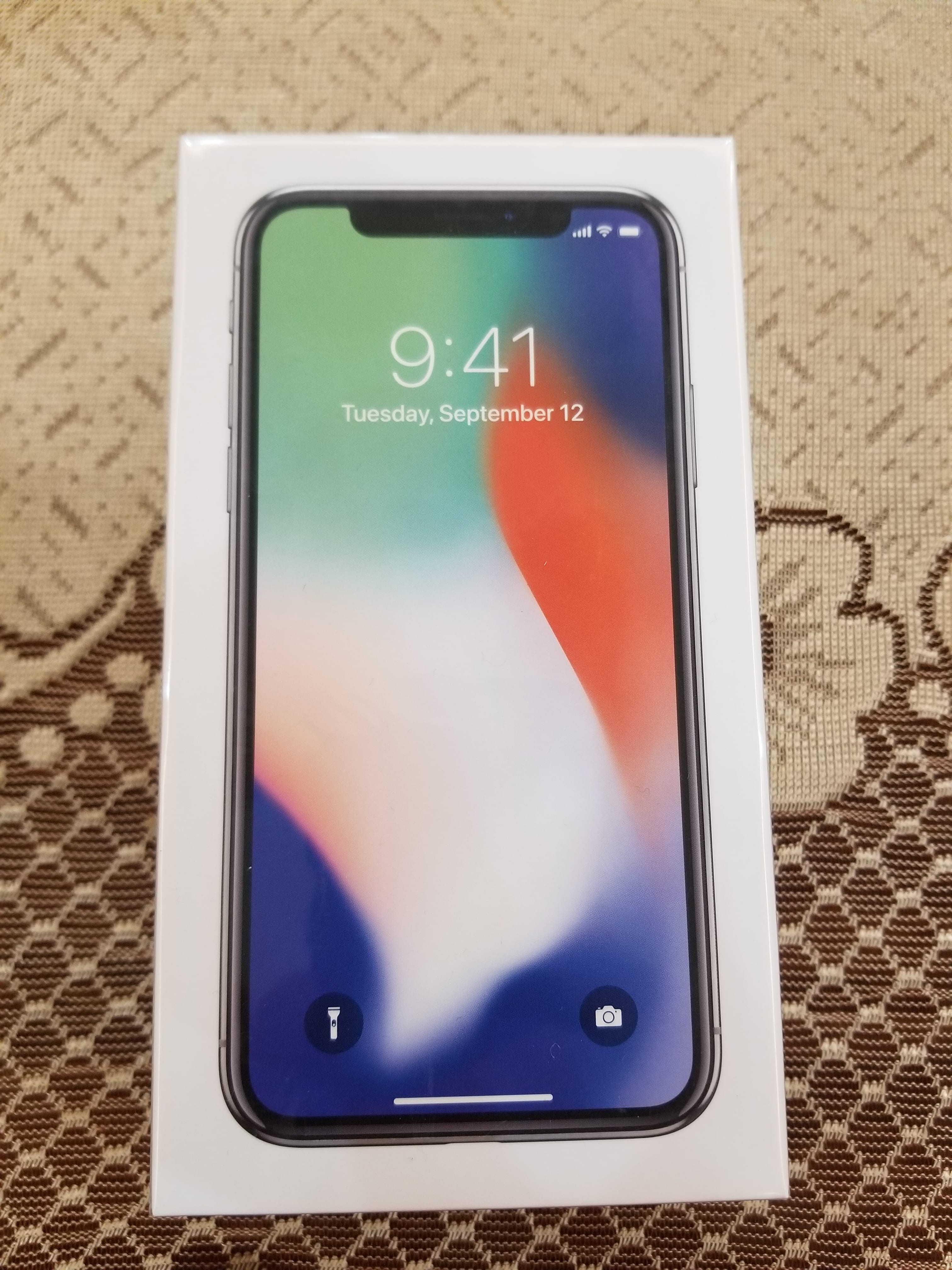 I phone x silver 64 GB brand new
لا تنسَ أنك شاهدت هذا الإعلان في عنكبوت
I phone x silver 64...