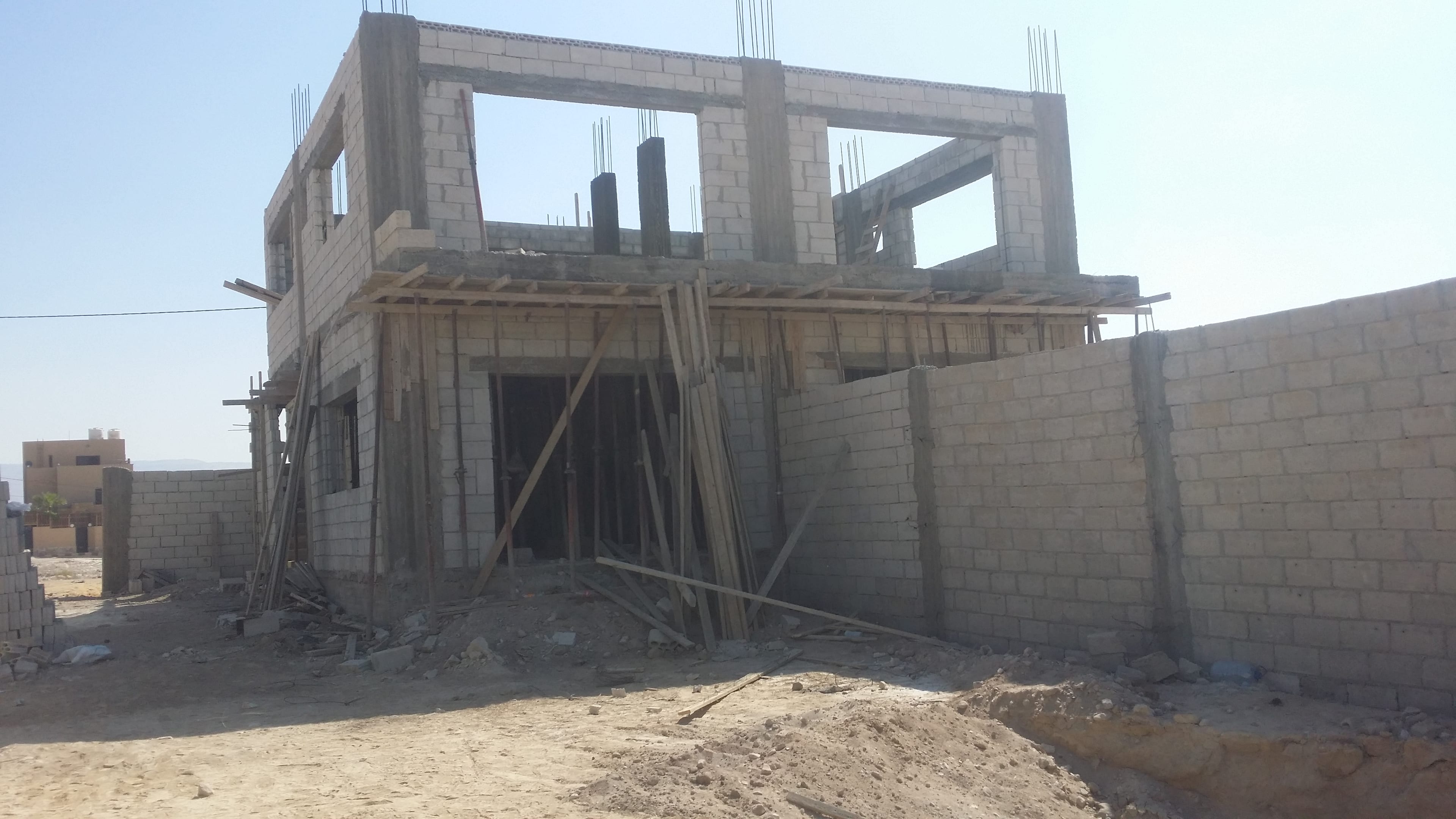 ابو مجد للمقاولات تعهدات جميع الأبنية عظم بالمواد0799209072
لا تنسَ أنك شاهدت هذا الإعلان في عنكبوت...