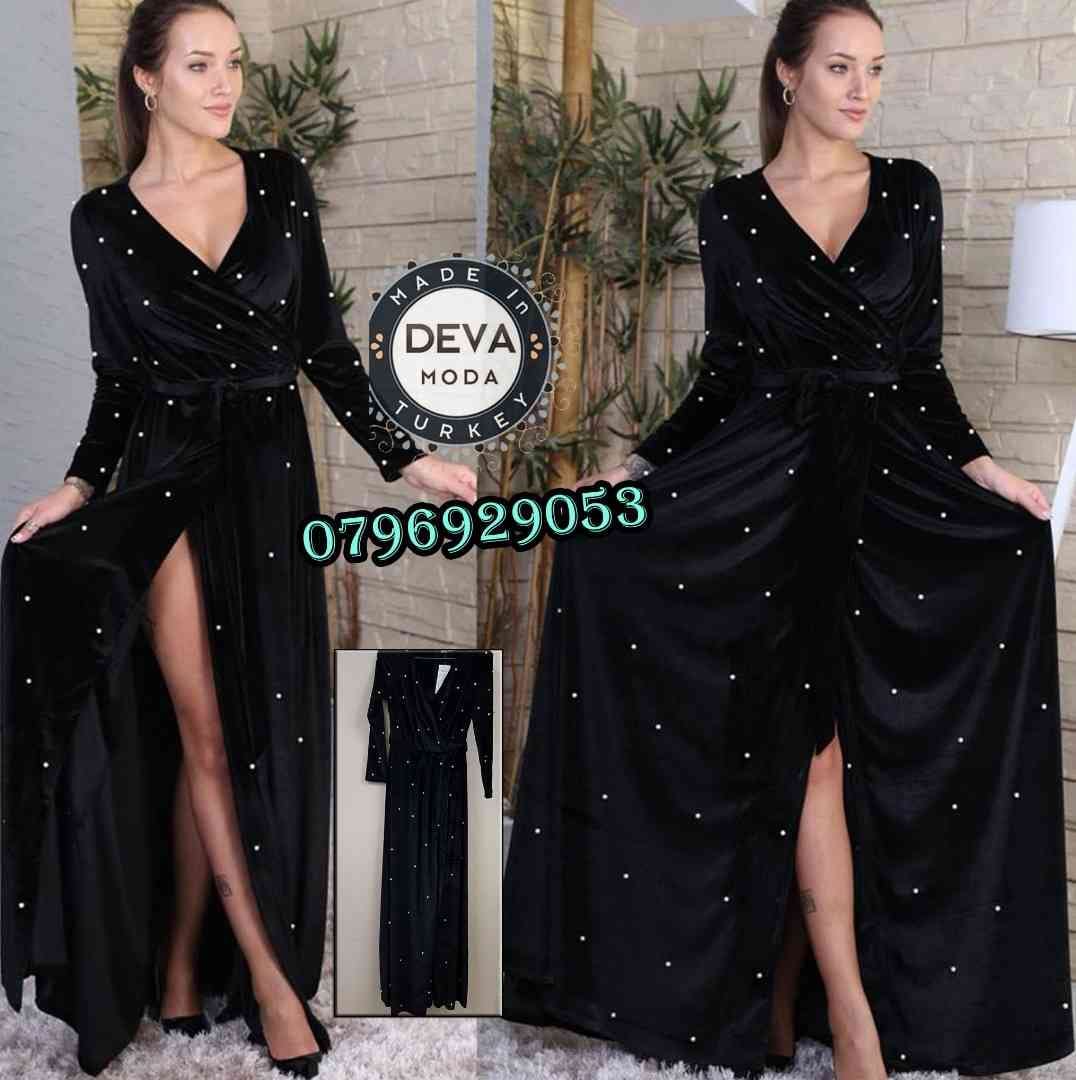 فستان مخمل طويل
لا تنسَ أنك شاهدت هذا الإعلان في عنكبوت
ملابس تركيه Deva Moda
الذوق أساس الأ...