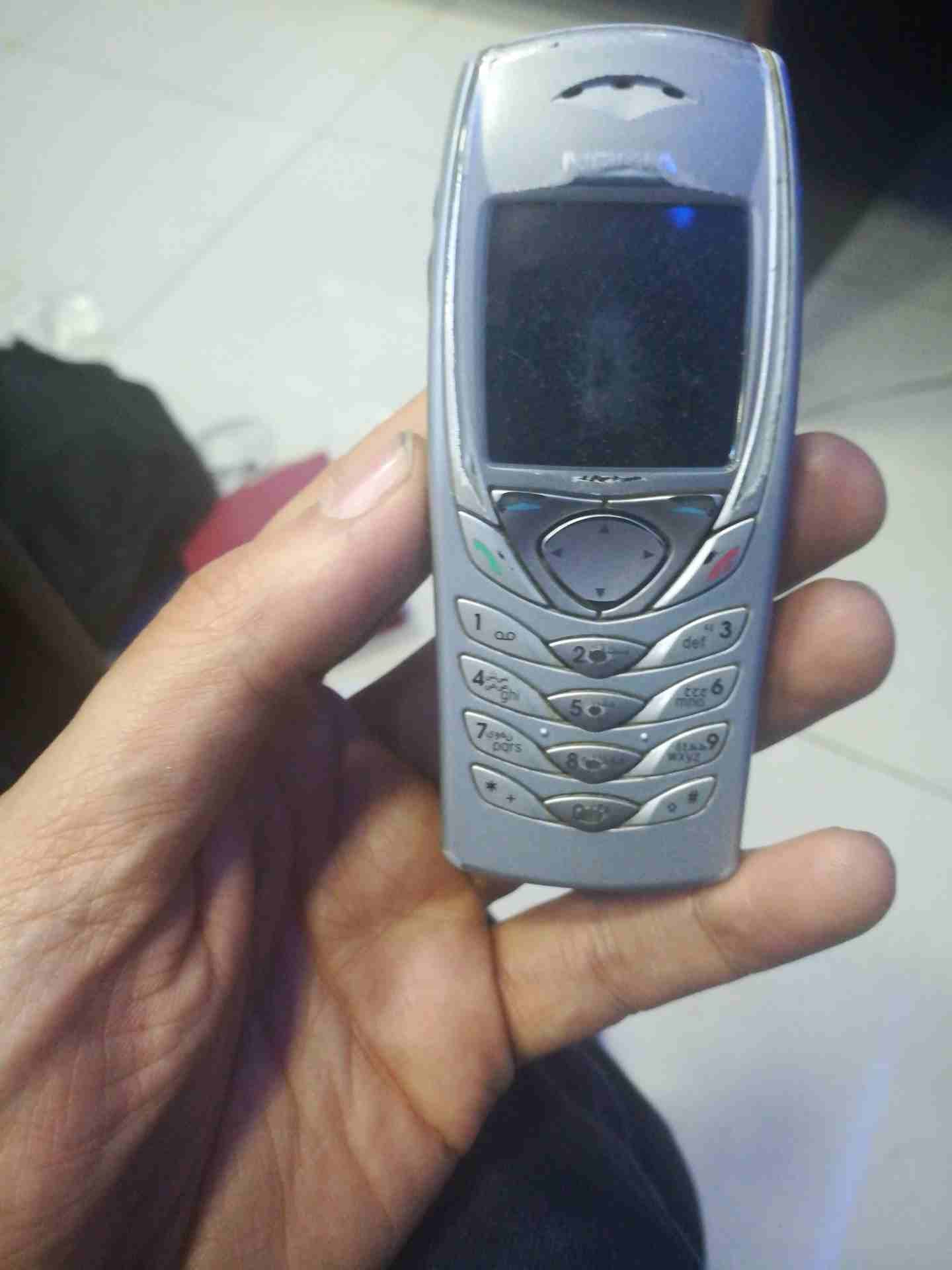 نوكيا 6610 قديم للبيع بأعلى سهر
لا تنسَ أنك شاهدت هذا الإعلان في عنكبوت
نوكيا 6610 للبيع بأعلى سع...