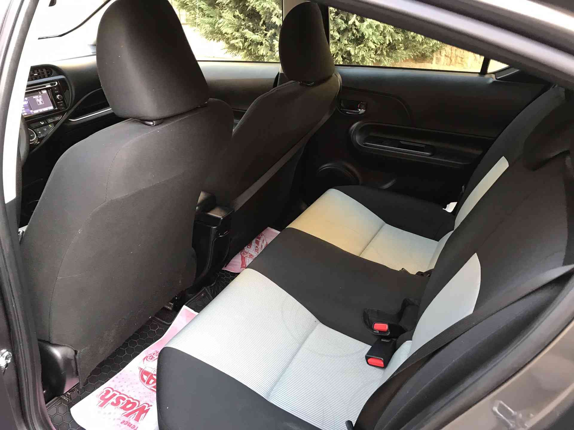 تويوتا بريوس سي Toyota prius c 2015 جمرك جديد
لا تنسَ أنك شاهدت هذا الإعلان في عنكبوت
تويوتا...