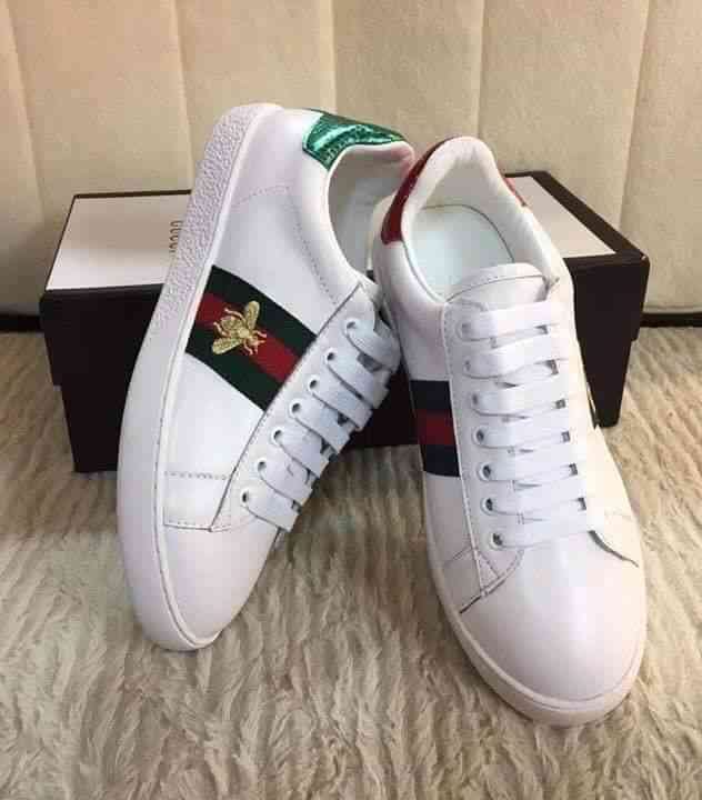 عمان...
لا تنسَ أنك شاهدت هذا الإعلان في عنكبوت
New collection for women
- Size : 36- 37- 38...