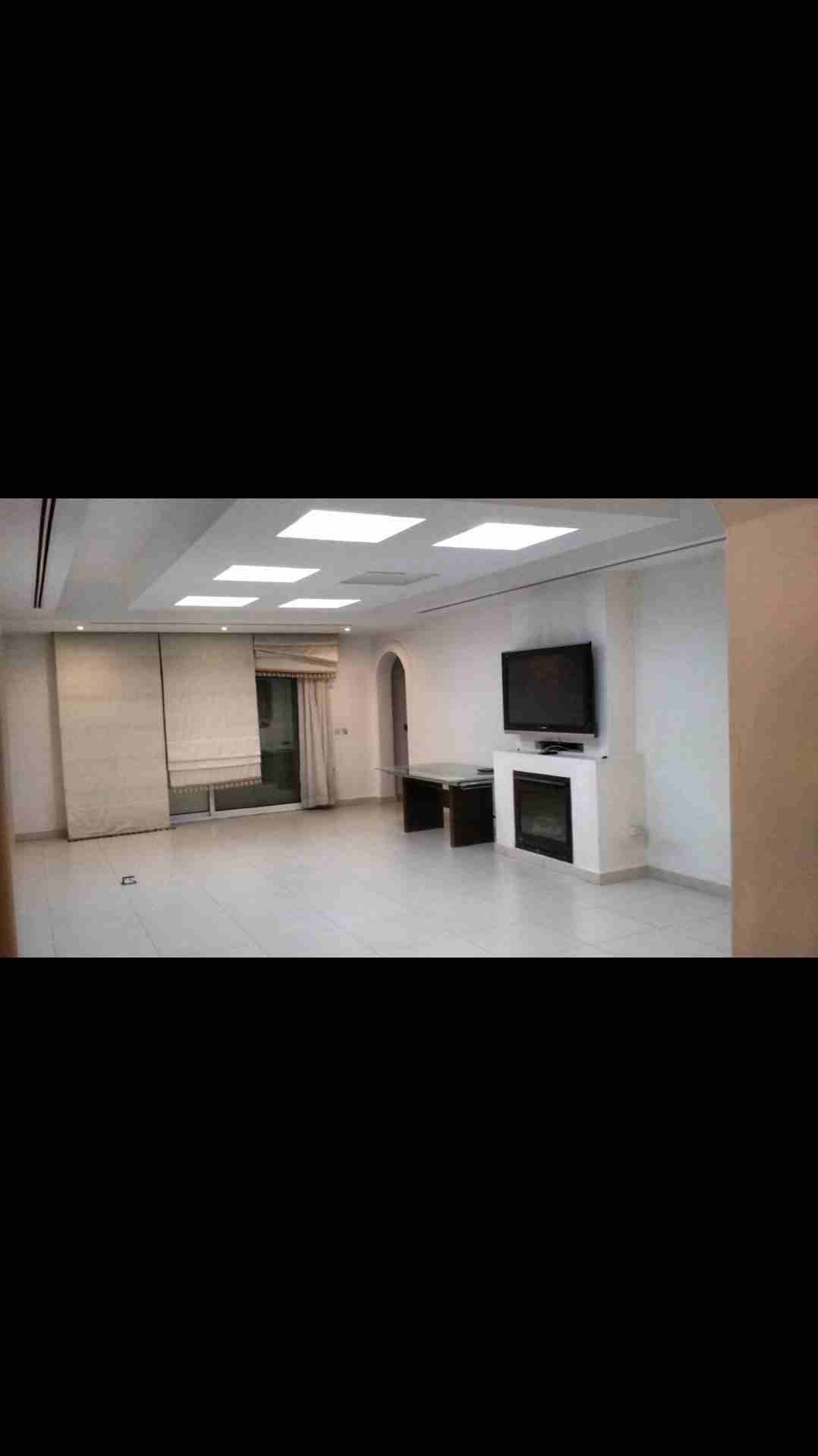 فيلا فخمة للإيجار في عبدون
لا تنسَ أنك شاهدت هذا الإعلان في عنكبوت
5 Bedroom prime location vill...