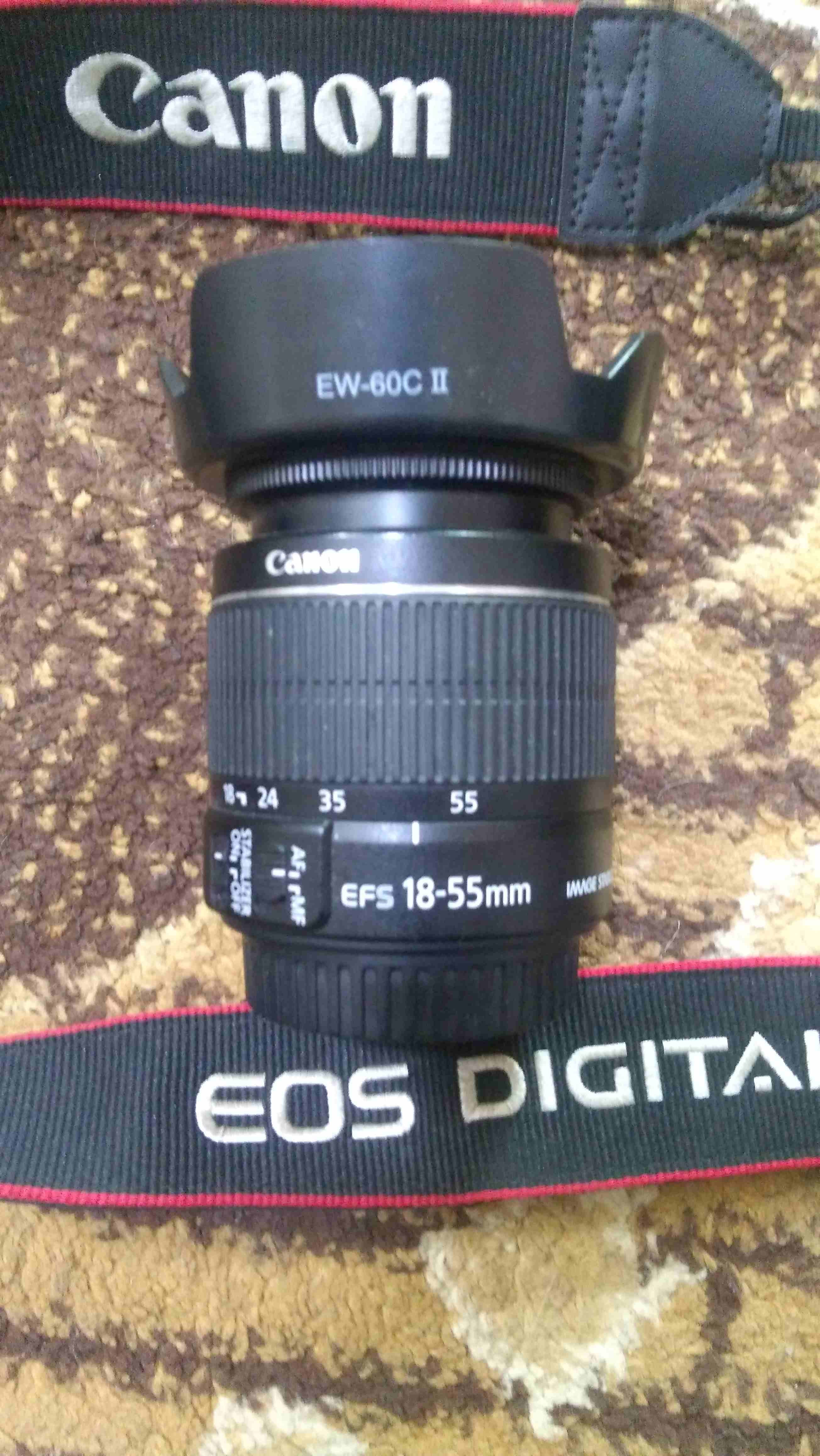 كانون 600D اقرء الوصف
لا تنسَ أنك شاهدت هذا الإعلان في عنكبوت
كاميرا استخدام 4 اشهر تقريبا
معها...