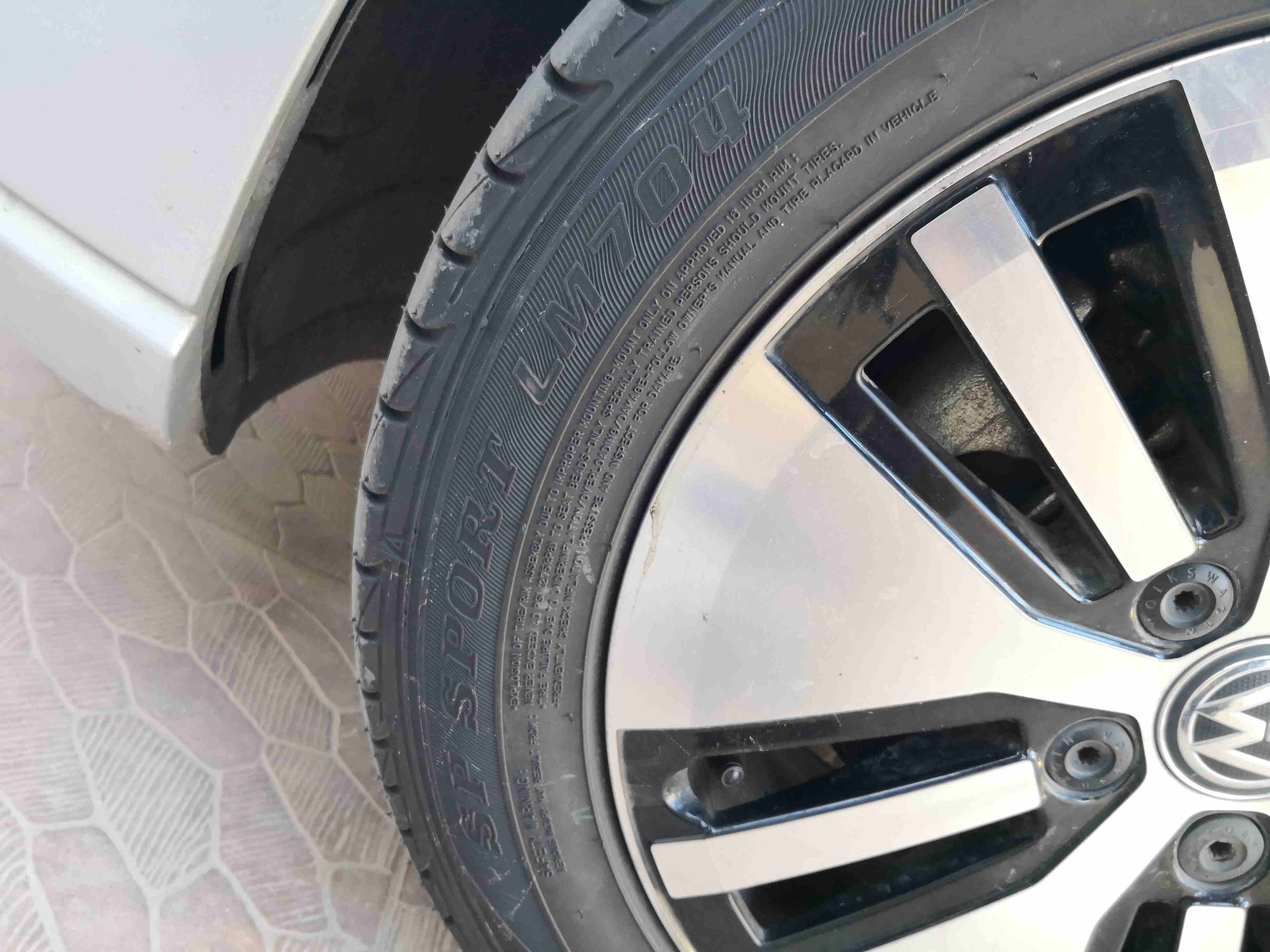 premium e-Golf 2015
لا تنسَ أنك شاهدت هذا الإعلان في عنكبوت
جولف كهربائية 2015 مدخلين
أعلى موا...