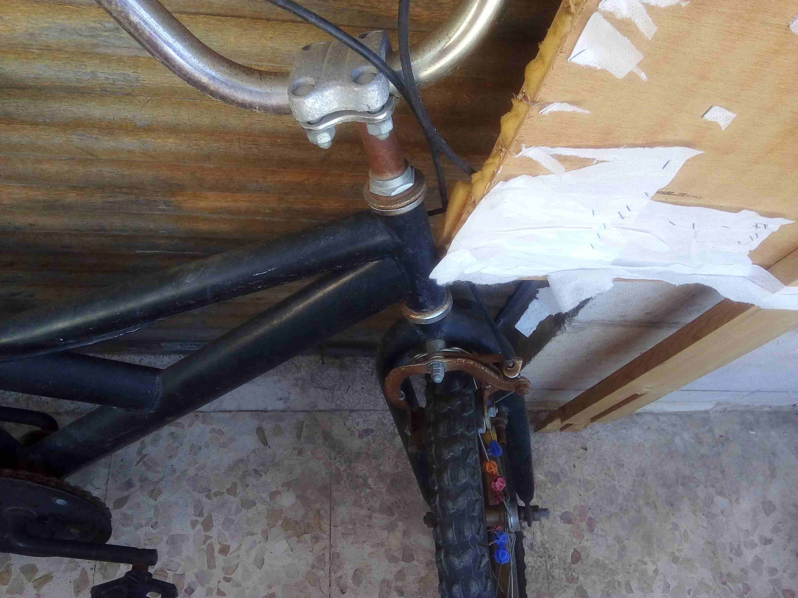 بسكليت مع مجموعة العاب رسيفر واركيلة
لا تنسَ أنك شاهدت هذا الإعلان في عنكبوت
بسكليت حجم 20 اصلي م...