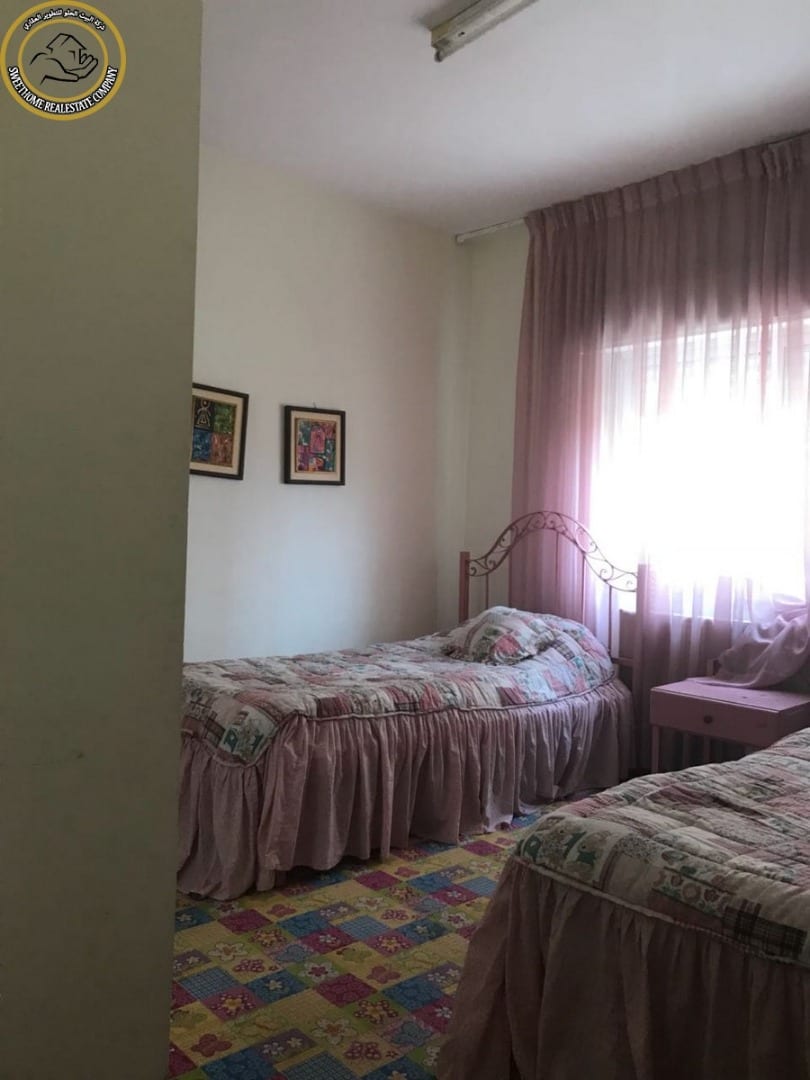 شقة مفروشة مميزة للبيع في الجاردنز طابق ثالث 135م تشطيب سوبر ديلوكس
لا تنسَ أنك شاهدت هذا الإعلان في عنكبوت...