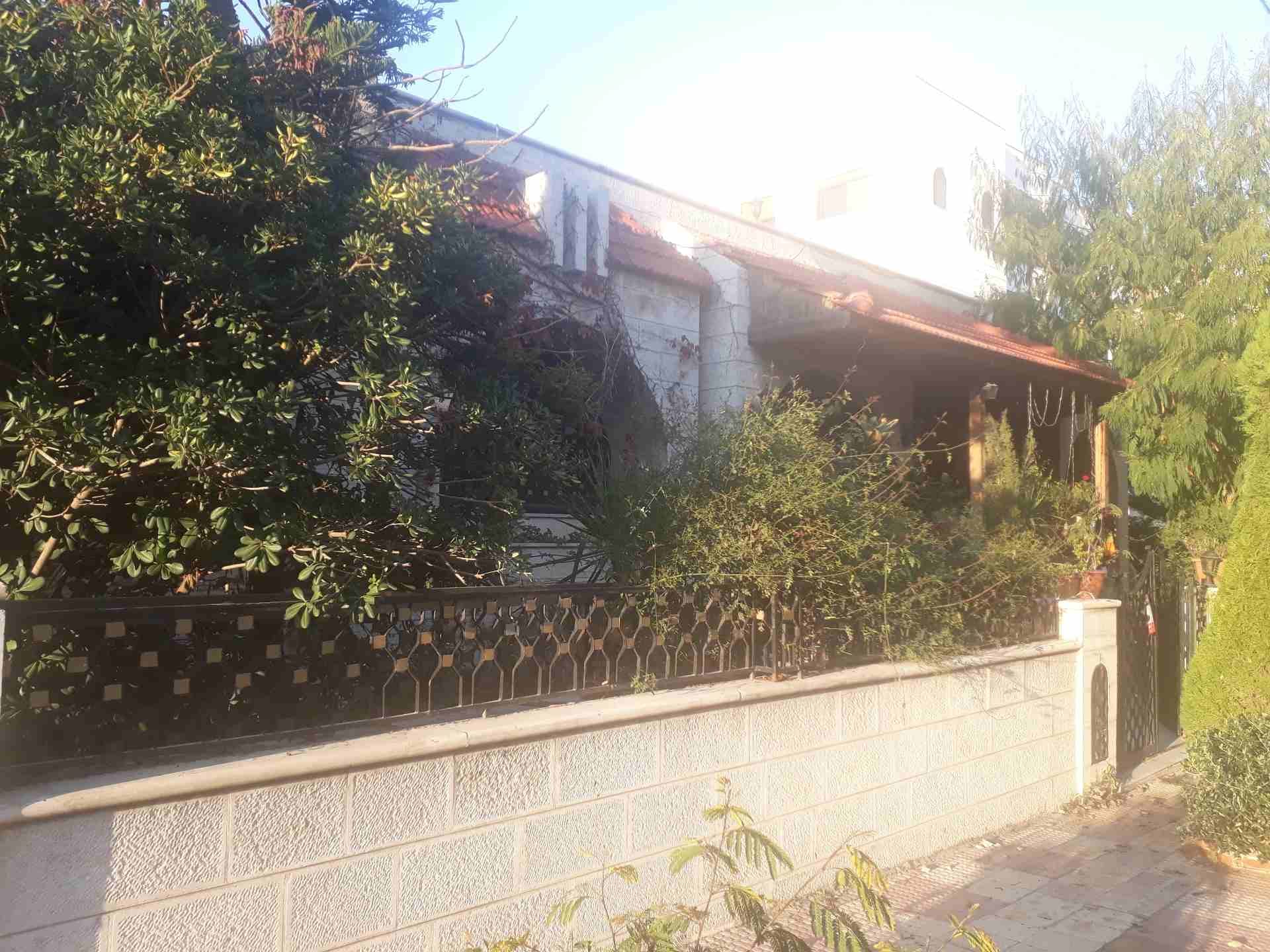 فيلا فاخرة للبيع الجندويل
لا تنسَ أنك شاهدت هذا الإعلان في عنكبوت
فيلا فاخرة للبيع في ارقى منطقة...