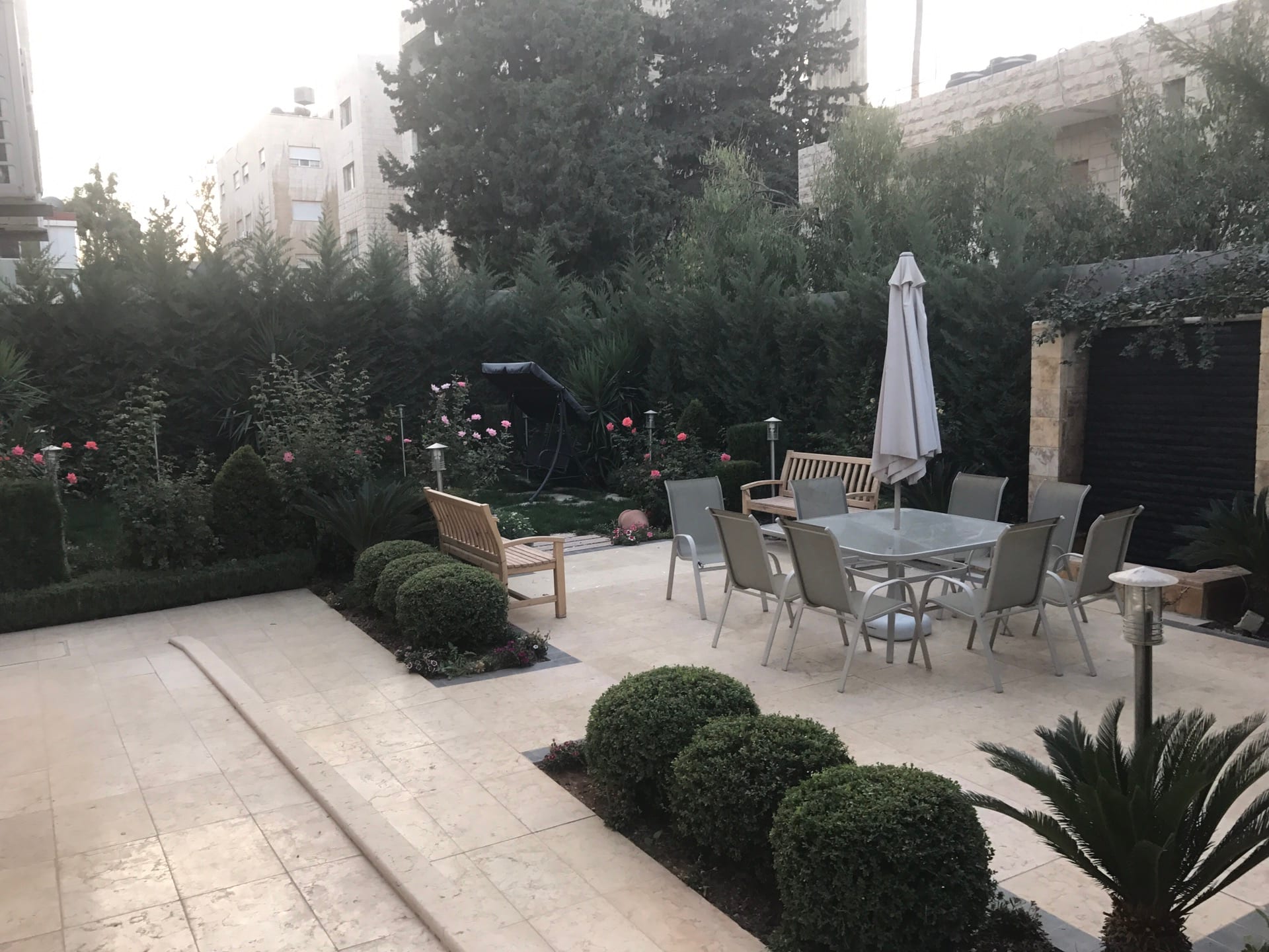 Leasing a villa in Shmeisani. Mohd Al-Bashir Street house number 25 - unfurnished
لا تنسَ أنك شاهدت هذا الإعلان في عنكبوت...