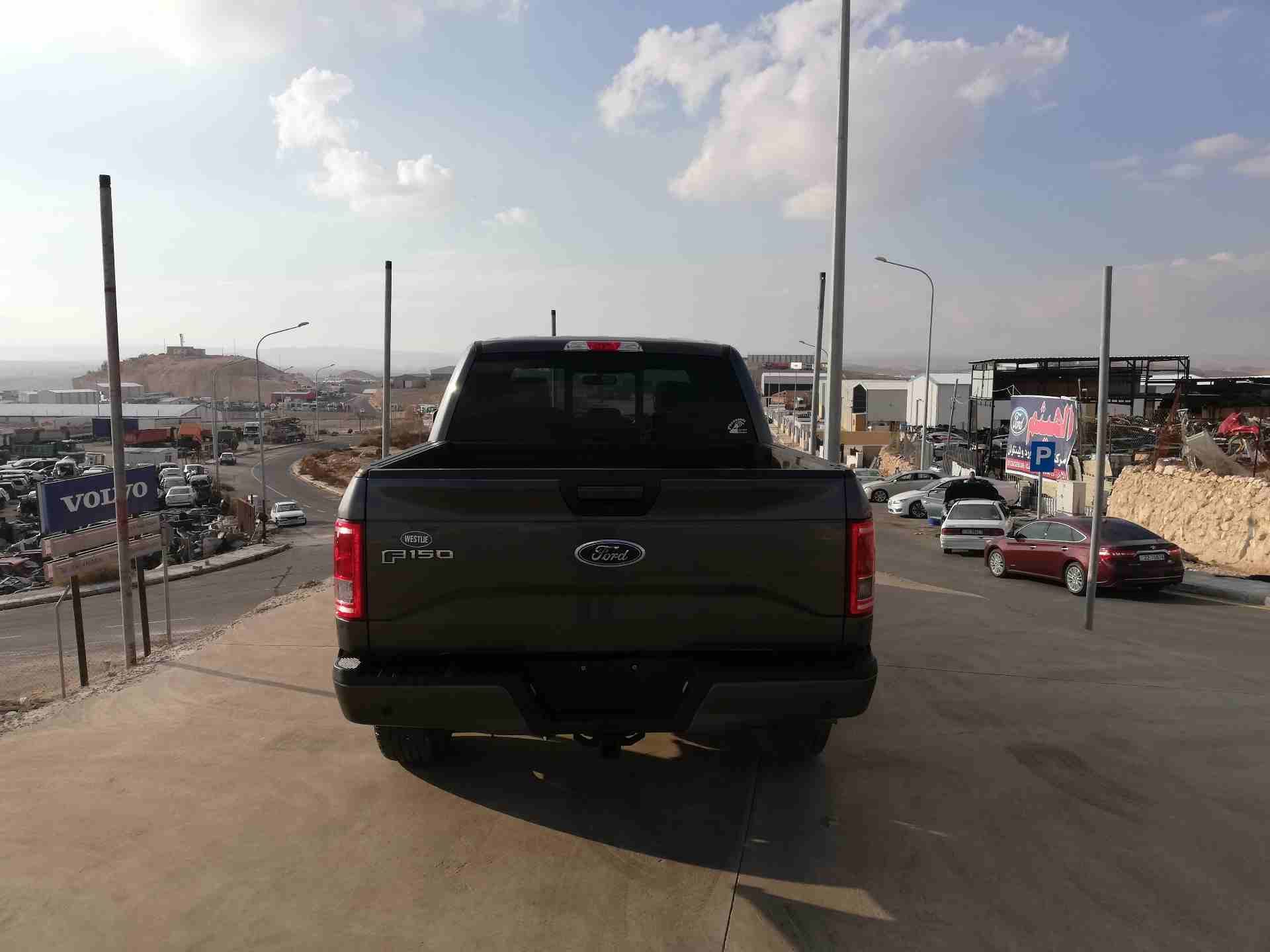 F150 4X4 2015
لا تنسَ أنك شاهدت هذا الإعلان في عنكبوت
موديل 2015
محرك 3500 twin turbo
جير ارضي...