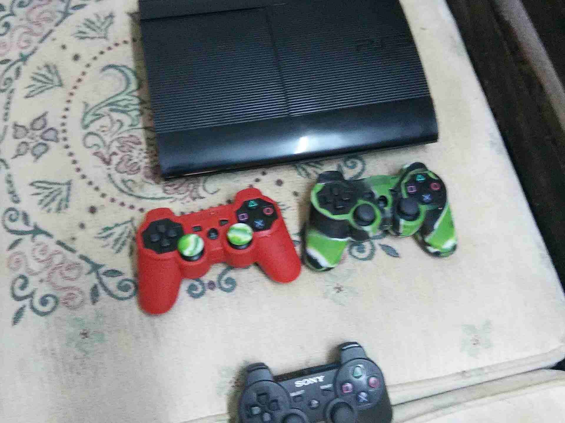 Ps3للبيع بحاله جيده استخدام شهرين فقط
لا تنسَ أنك شاهدت هذا الإعلان في عنكبوت
للبيع120او للبدل اي...
