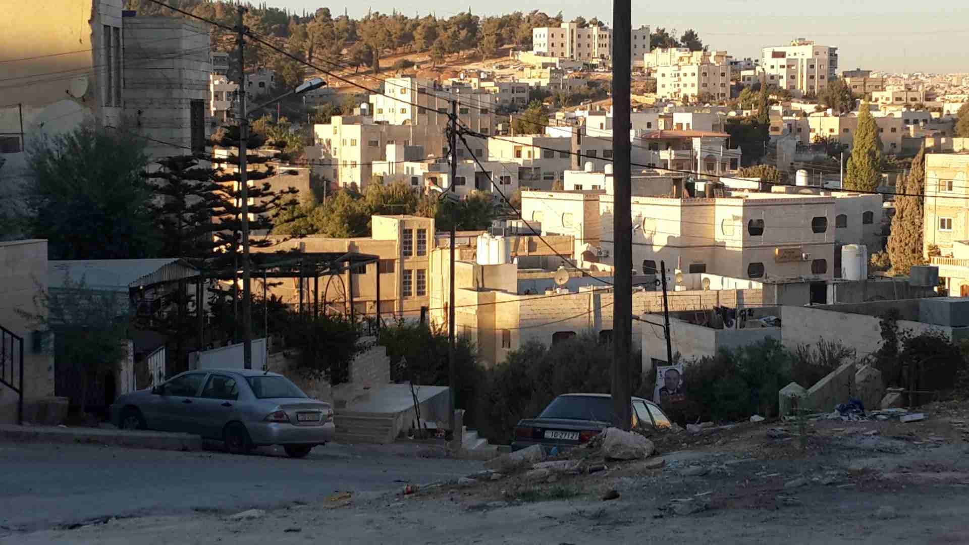 ارض للبيع من المالك في عمان اليادودة جنب كان زمان
لا تنسَ أنك شاهدت هذا الإعلان في عنكبوت
قطعة أ...
