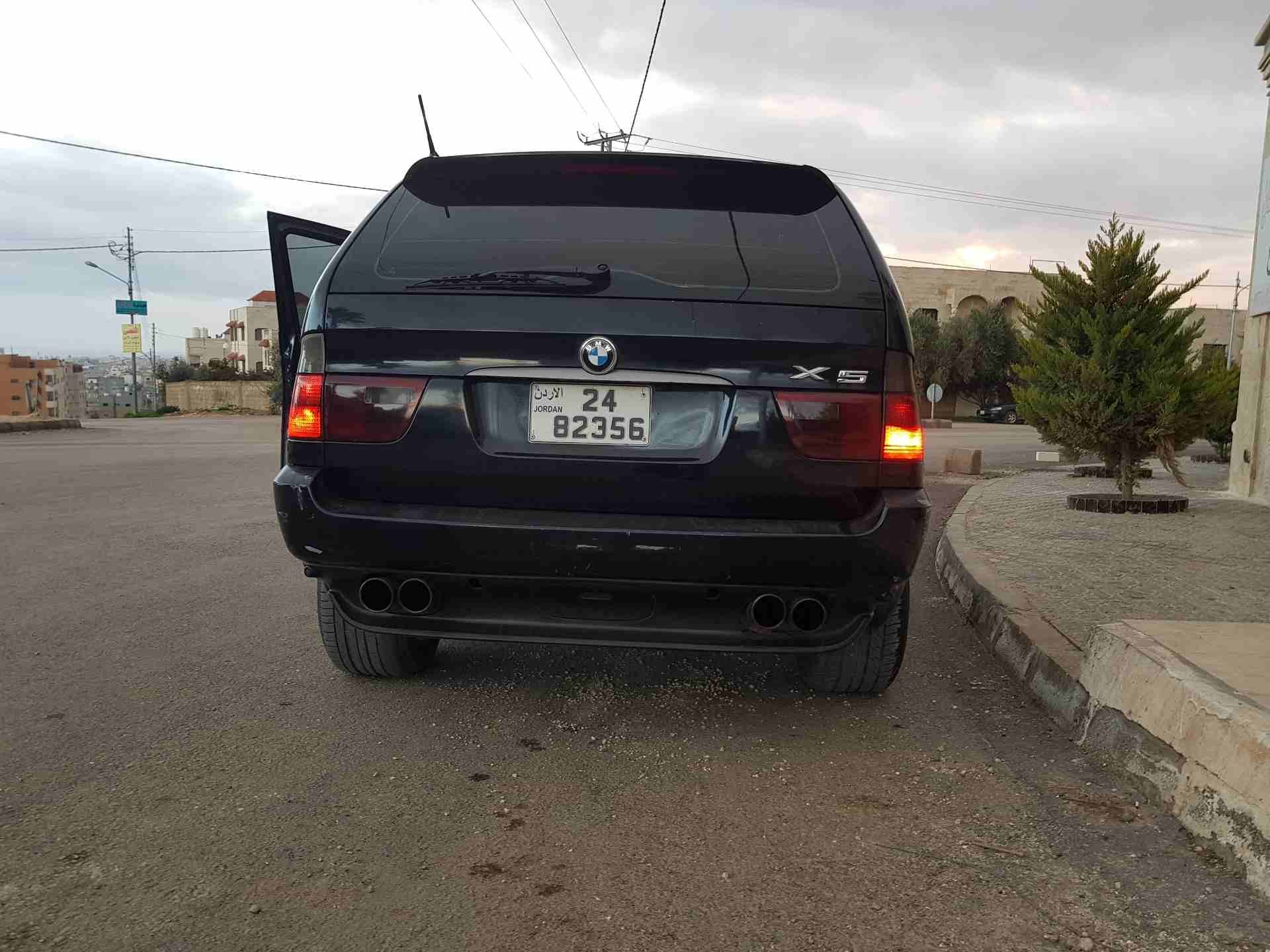 x5 2002 لون كحلي
لا تنسَ أنك شاهدت هذا الإعلان في عنكبوت
x5 لون كحلي 2002
فل كامل
فتحه كرستال
ف...