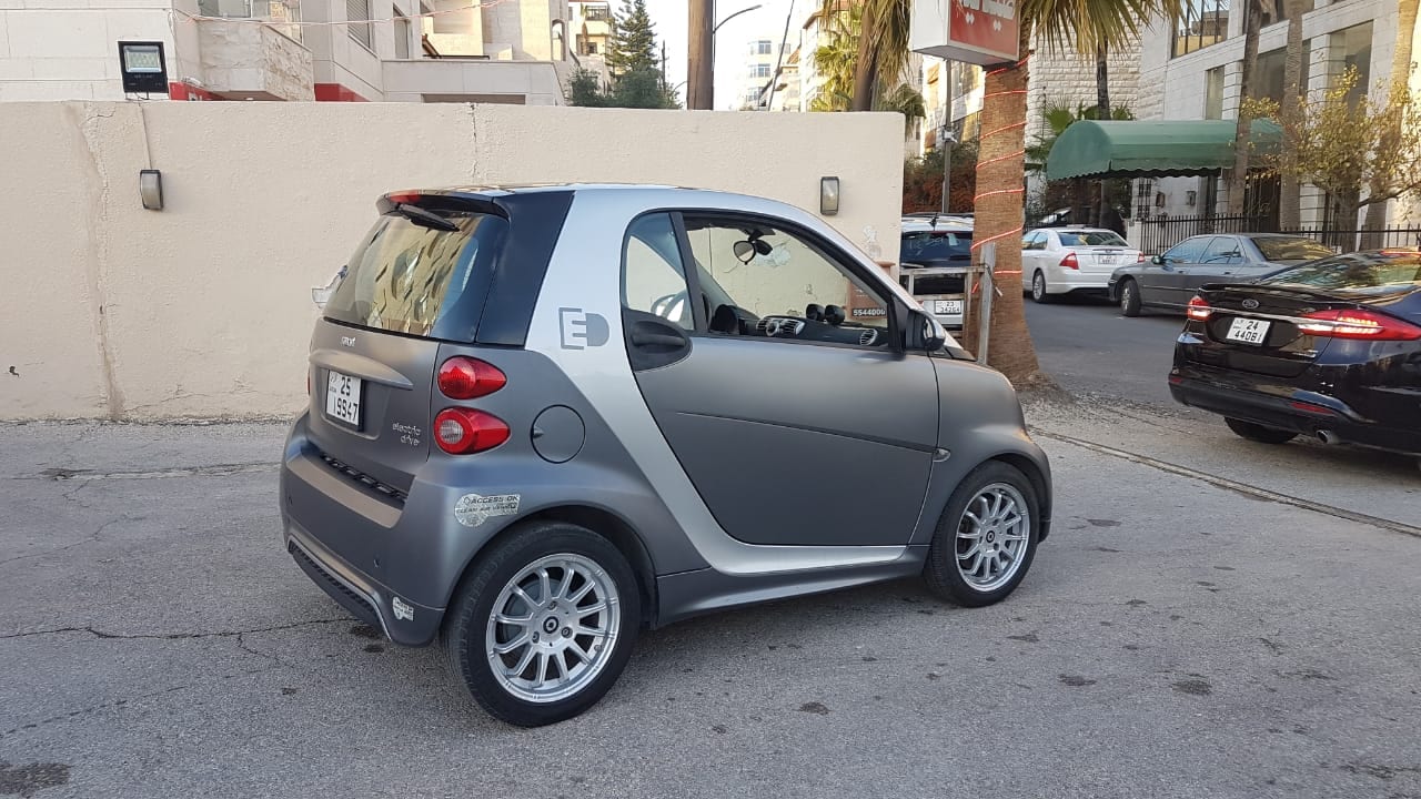 Mercedes smart 2013
لا تنسَ أنك شاهدت هذا الإعلان في عنكبوت
Mercedes smart 2013
2013 مرسيد...