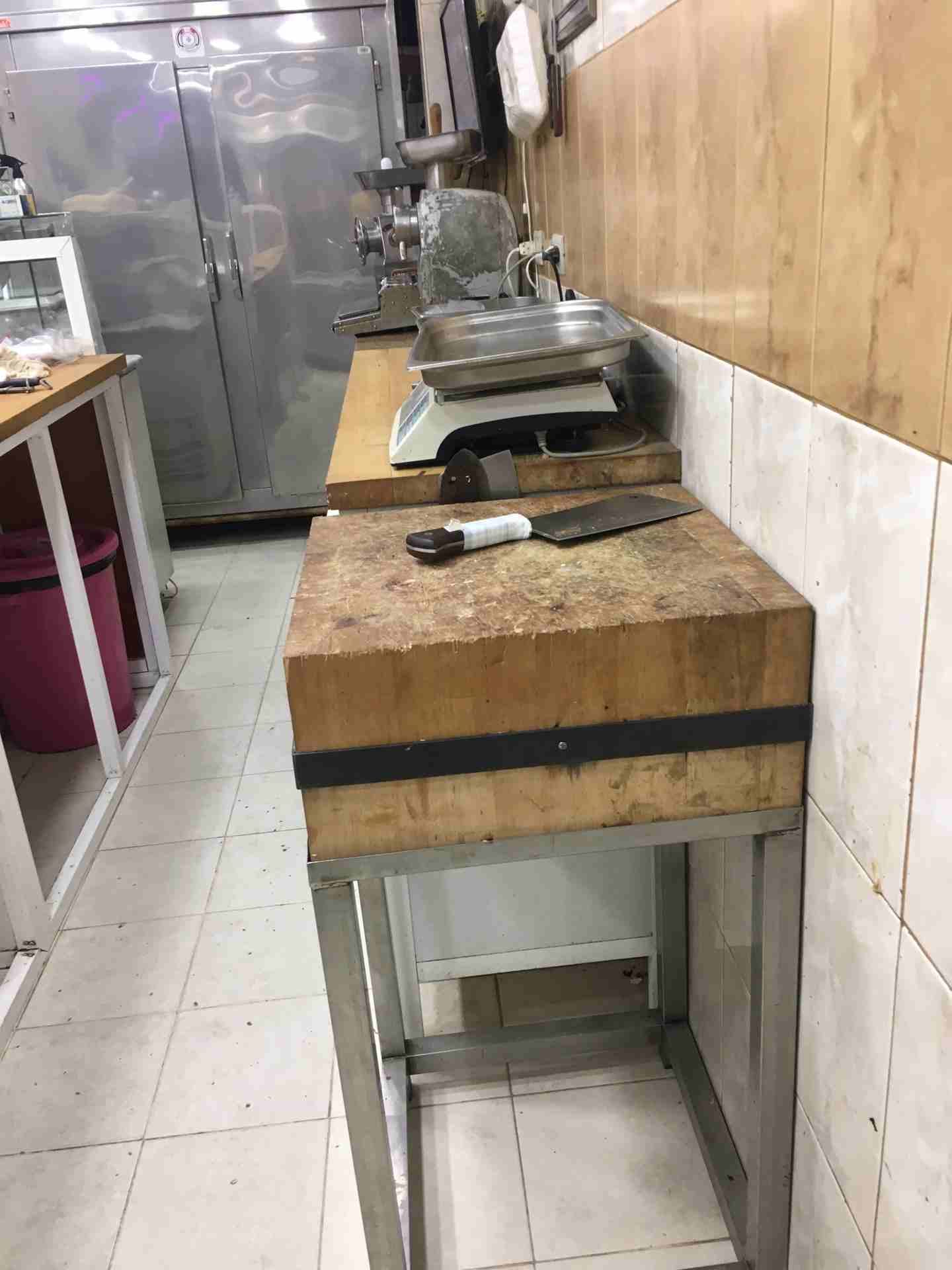 ملحمة للبيع مرج الحمام
لا تنسَ أنك شاهدت هذا الإعلان في عنكبوت
ملحمة للبيع مساحه كبيره يوجد سده...