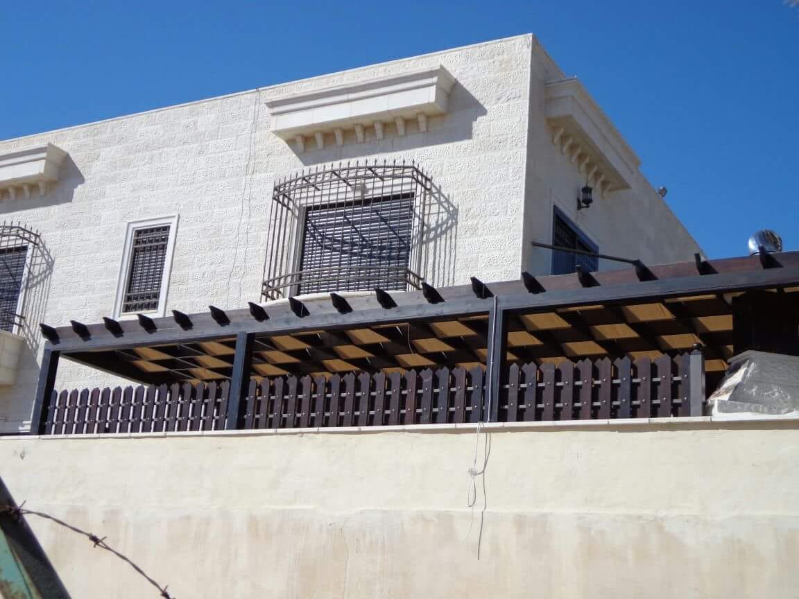 تركيب كافة انواع مظلات برغولا و ديكورات الخشبيه نقدا واقساط
لا تنسَ أنك شاهدت هذا الإعلان في عنكبوت...