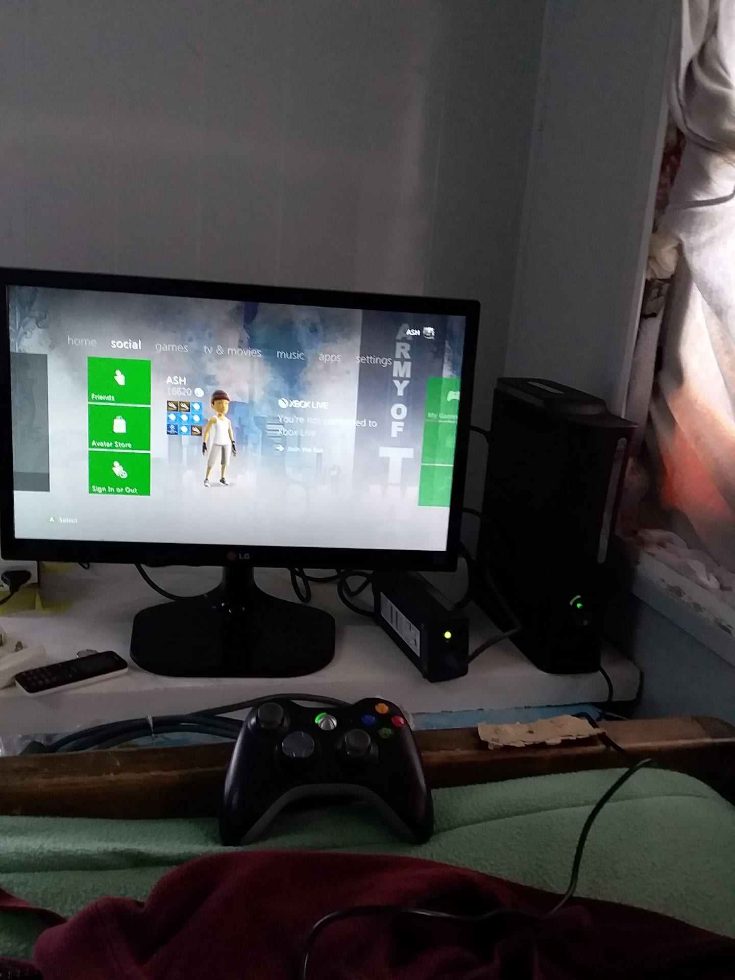 شاشة lg 23 انش بلايستيشن وكومبيوترمع جهازxbox360 للبيع
لا تنسَ أنك شاهدت هذا الإعلان في عنكبوت...