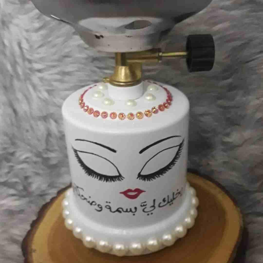 اجمل الهدايا اعياد الميلاد والزواج وعيد الام والولادة دلات فناجين رسم يدوي ستراس
لا تنسَ أنك شاهدت هذا الإعلان في عنكبوت...