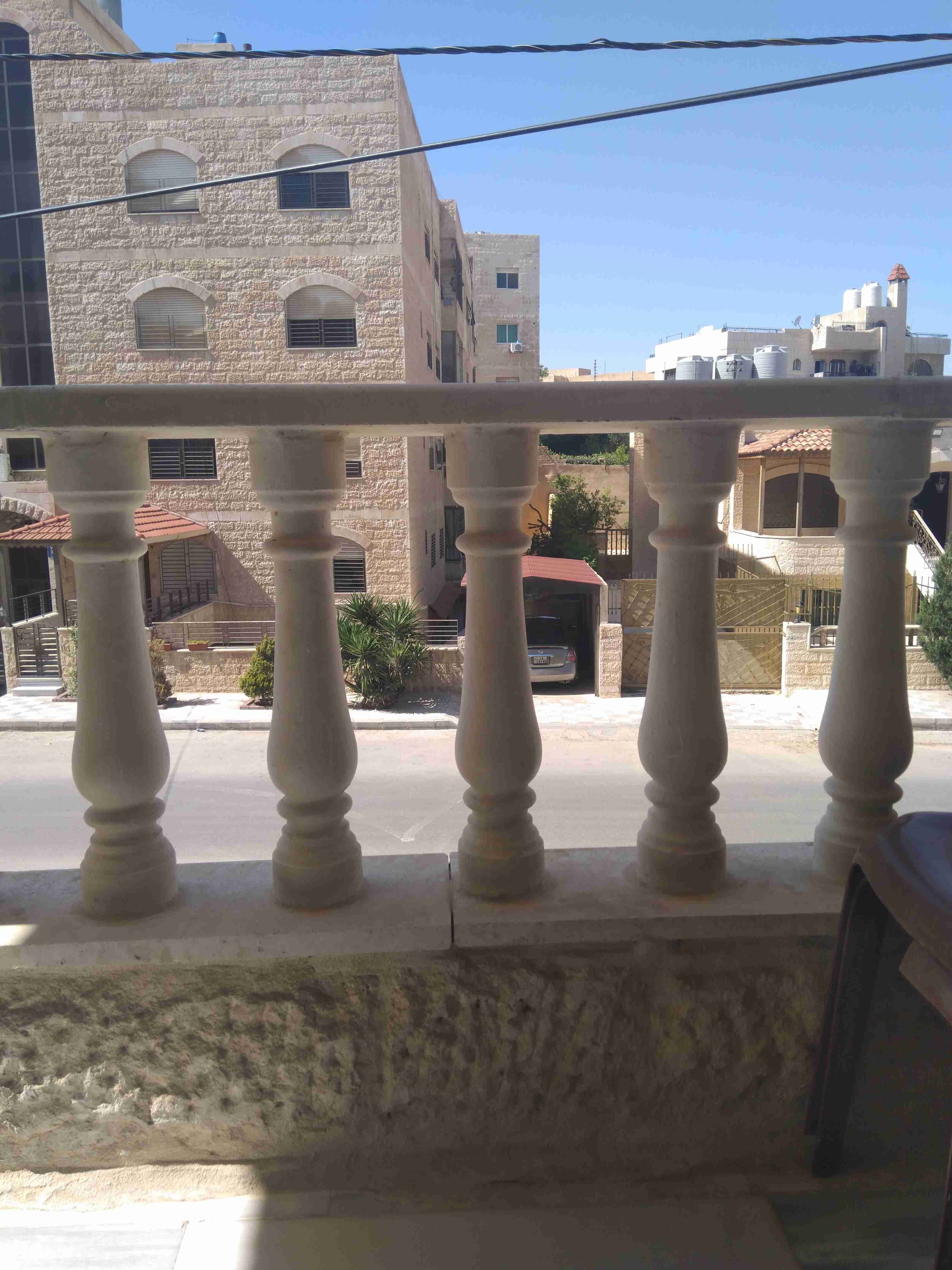 شقه للبيع ..طبربور .. بجانب مدارس الجامعه. . منطقه ممتازه
لا تنسَ أنك شاهدت هذا الإعلان في عنكبوت...