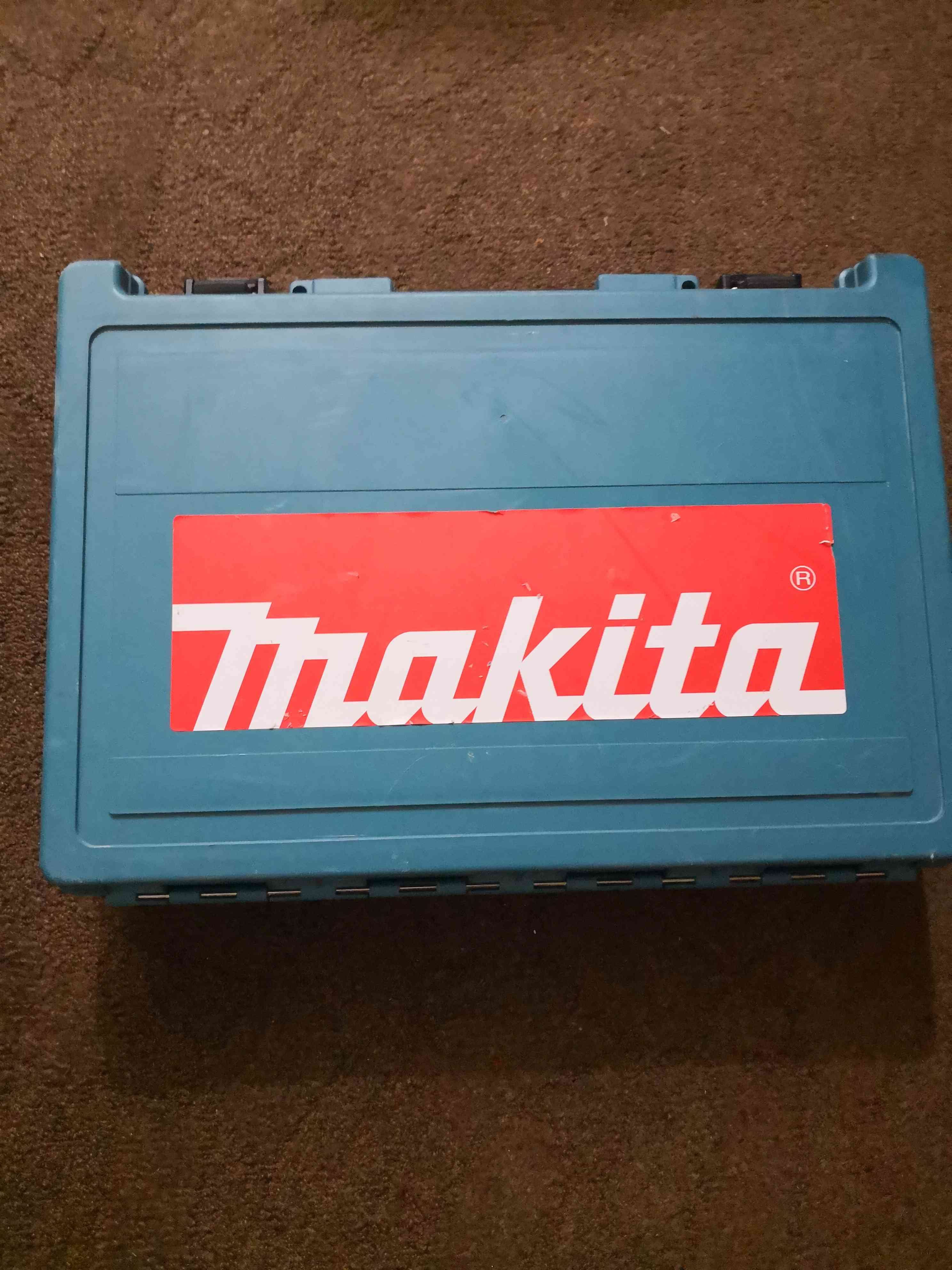 ماكيتا هلتي
لا تنسَ أنك شاهدت هذا الإعلان في عنكبوت
ماكيتا (makita MO0810T) بحالة الوكالةاست...