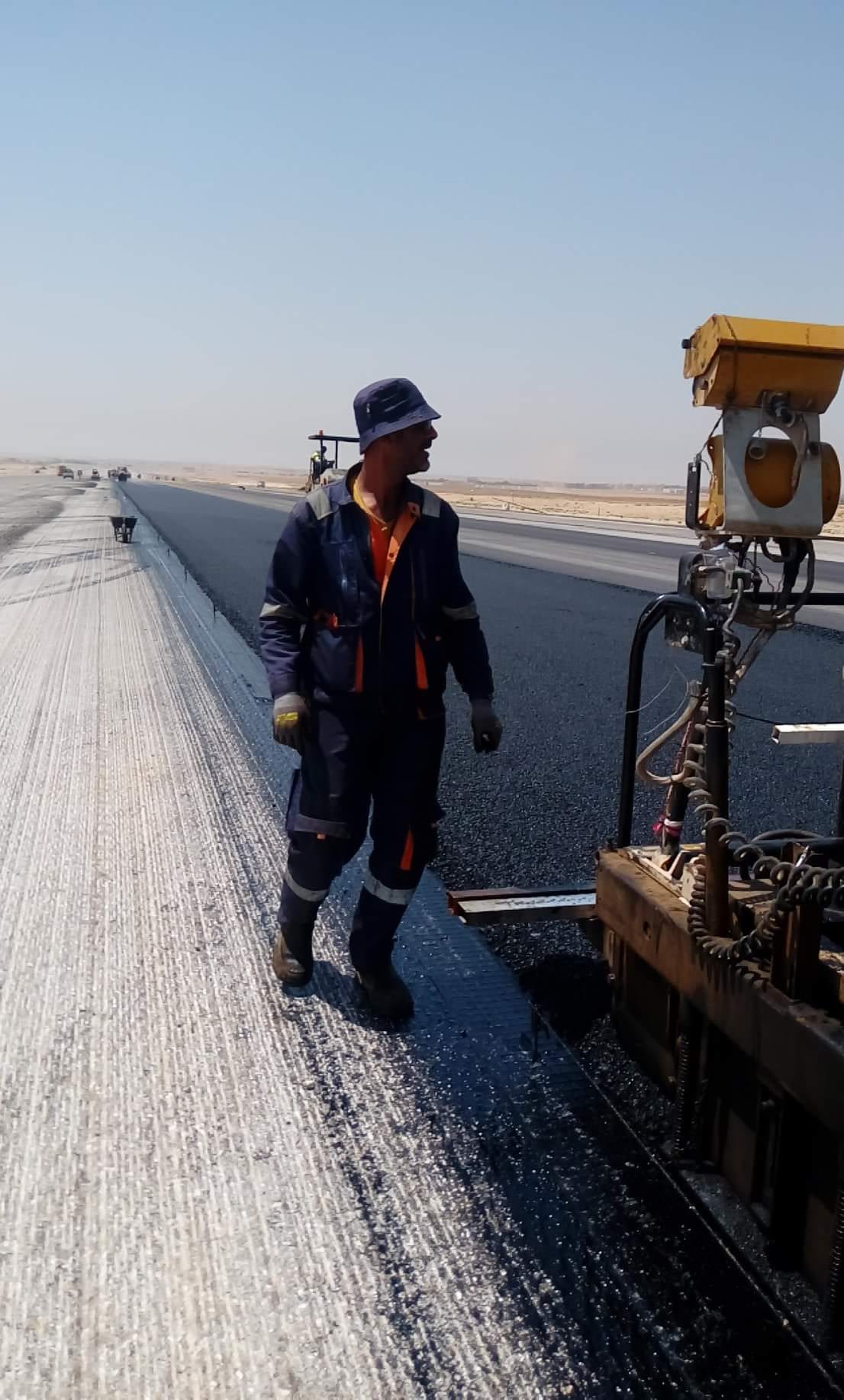 تزفيت وتعبيد الطرق والساحات وعزل الاسطح بإشراف هندسي
لا تنسَ أنك شاهدت هذا الإعلان في عنكبوت...