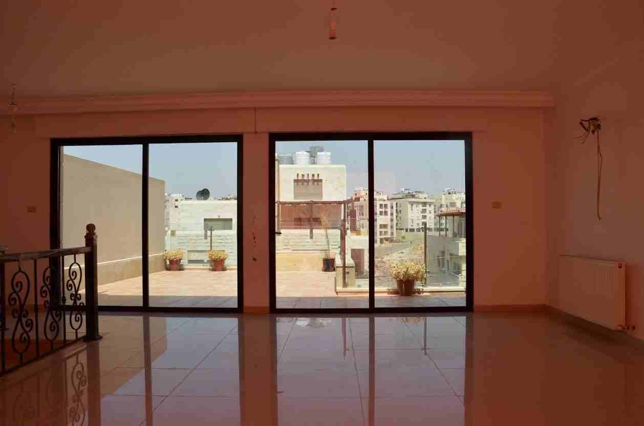 عبدون فيلا فخمه جديده 450م تشطيبات 5نجوم بسعر شقه
لا تنسَ أنك شاهدت هذا الإعلان في عنكبوت
فيلا مت...