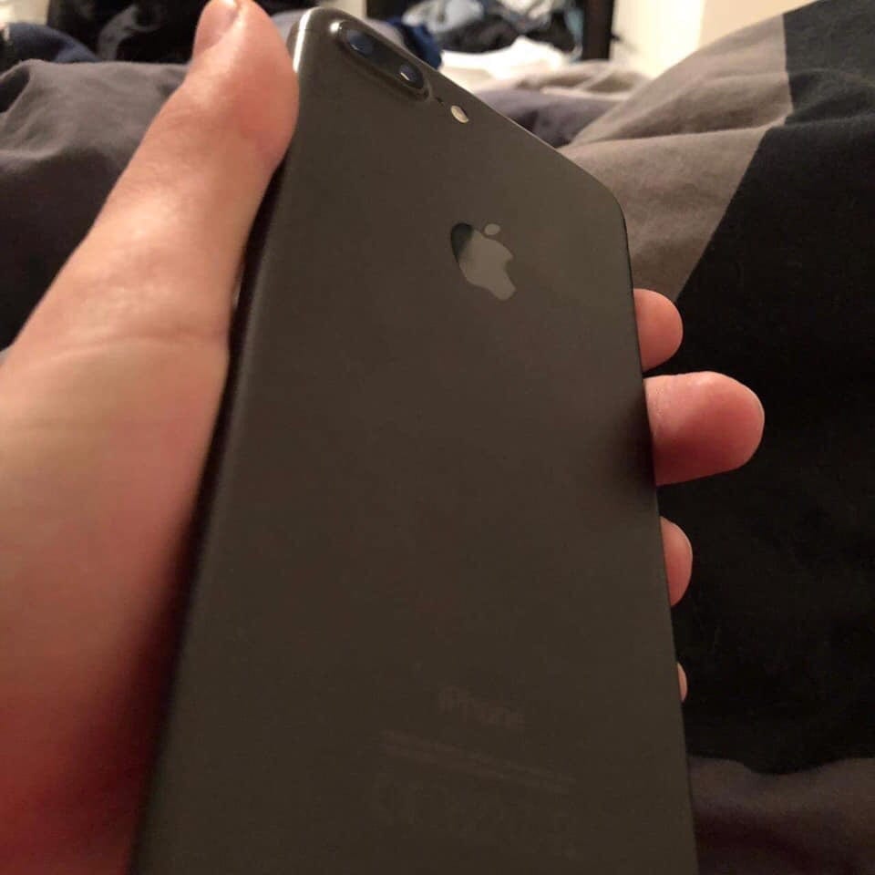 ايفون iphone 7plus 128GB اسود مطفي بحال الوكاالة بسعرر حررق
لا تنسَ أنك شاهدت هذا الإعلان في عنكبوت...